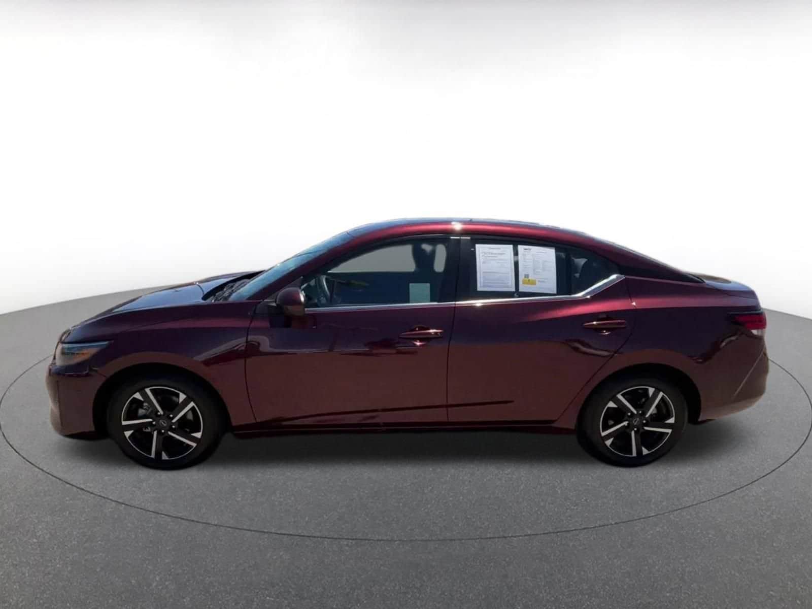 Thumbnail: 2025 Nissan Sentra - 9