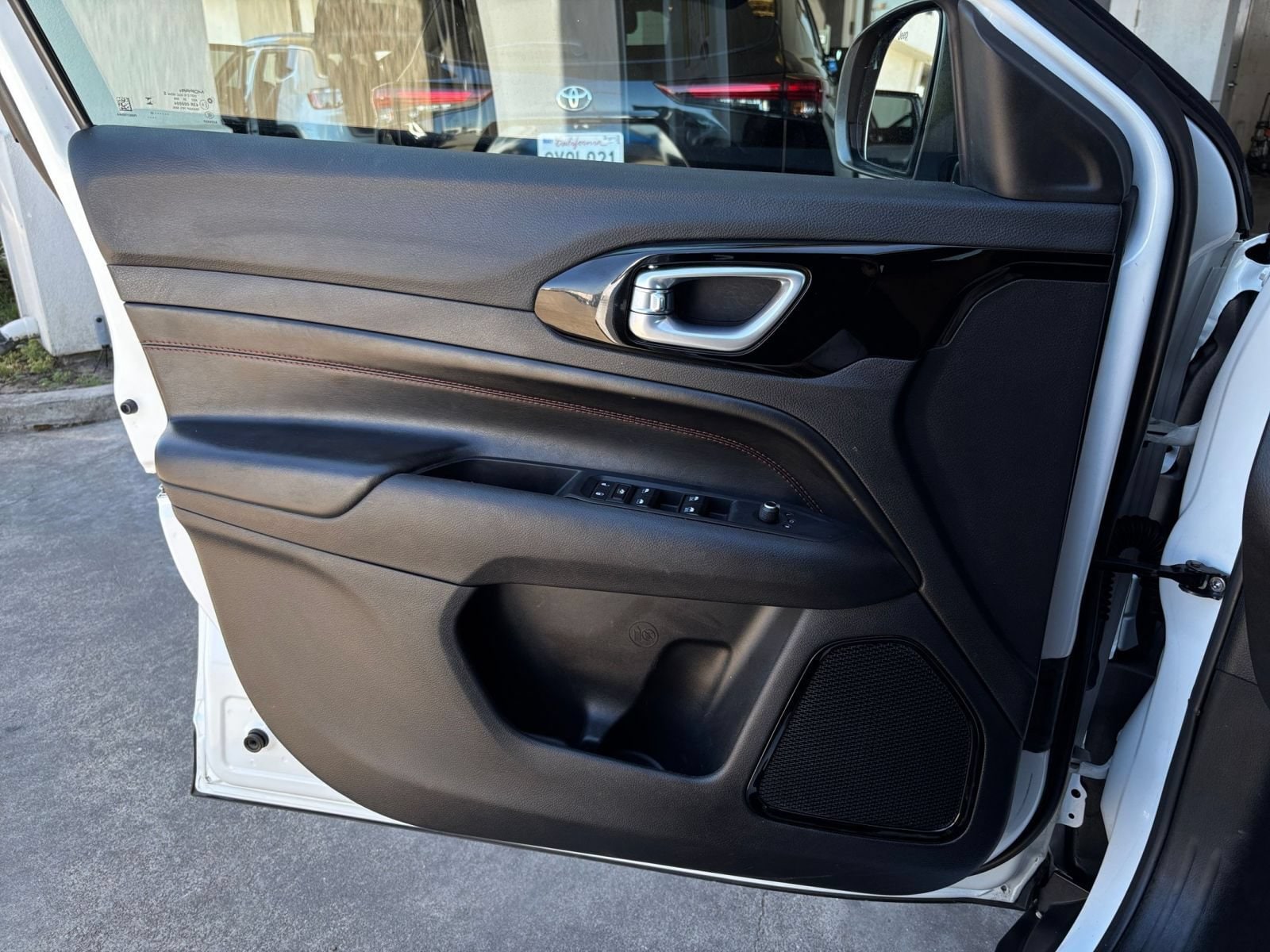 Thumbnail: 2025 Jeep Compass - 18