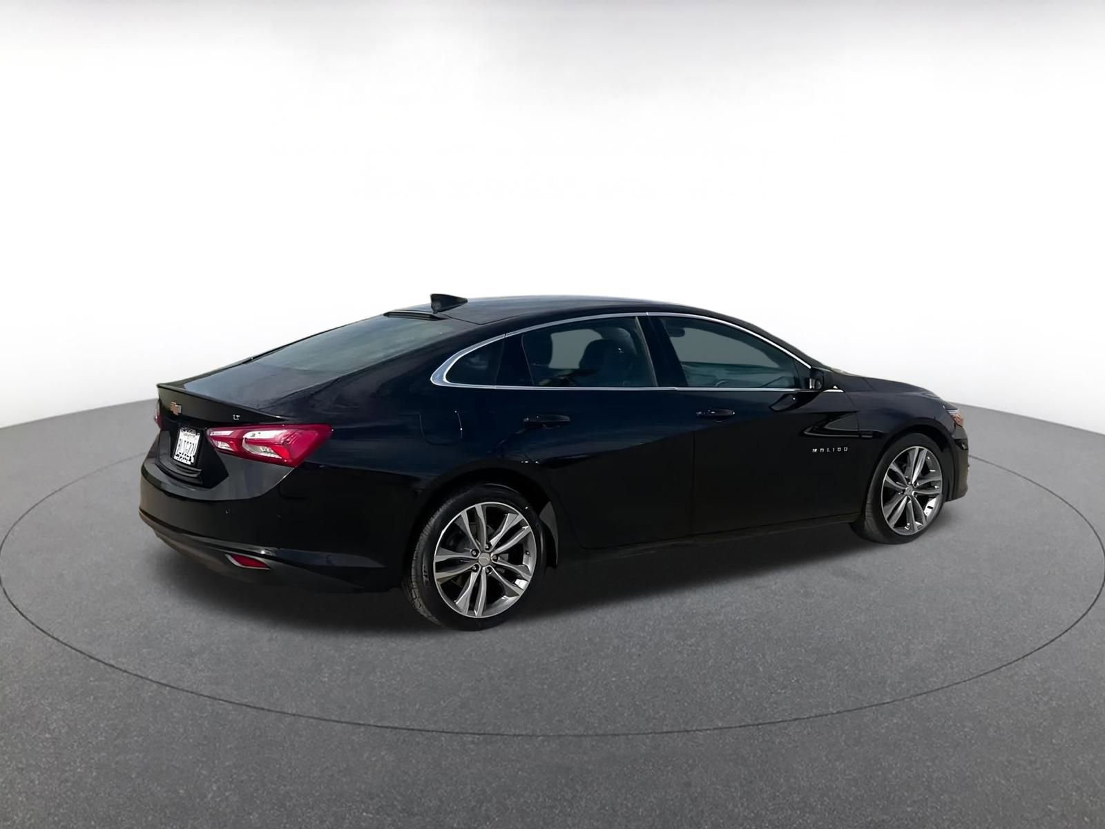 Thumbnail: 2024 Chevrolet Malibu - 15