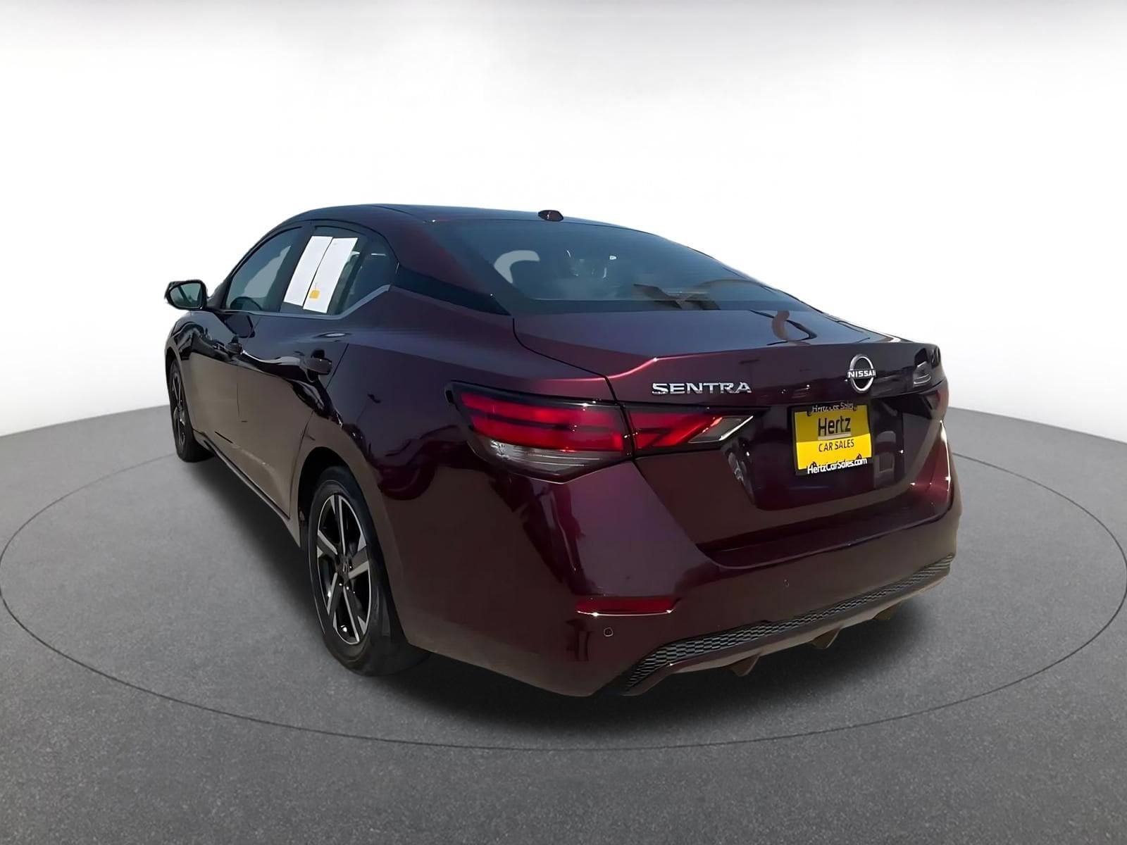 Thumbnail: 2025 Nissan Sentra - 11