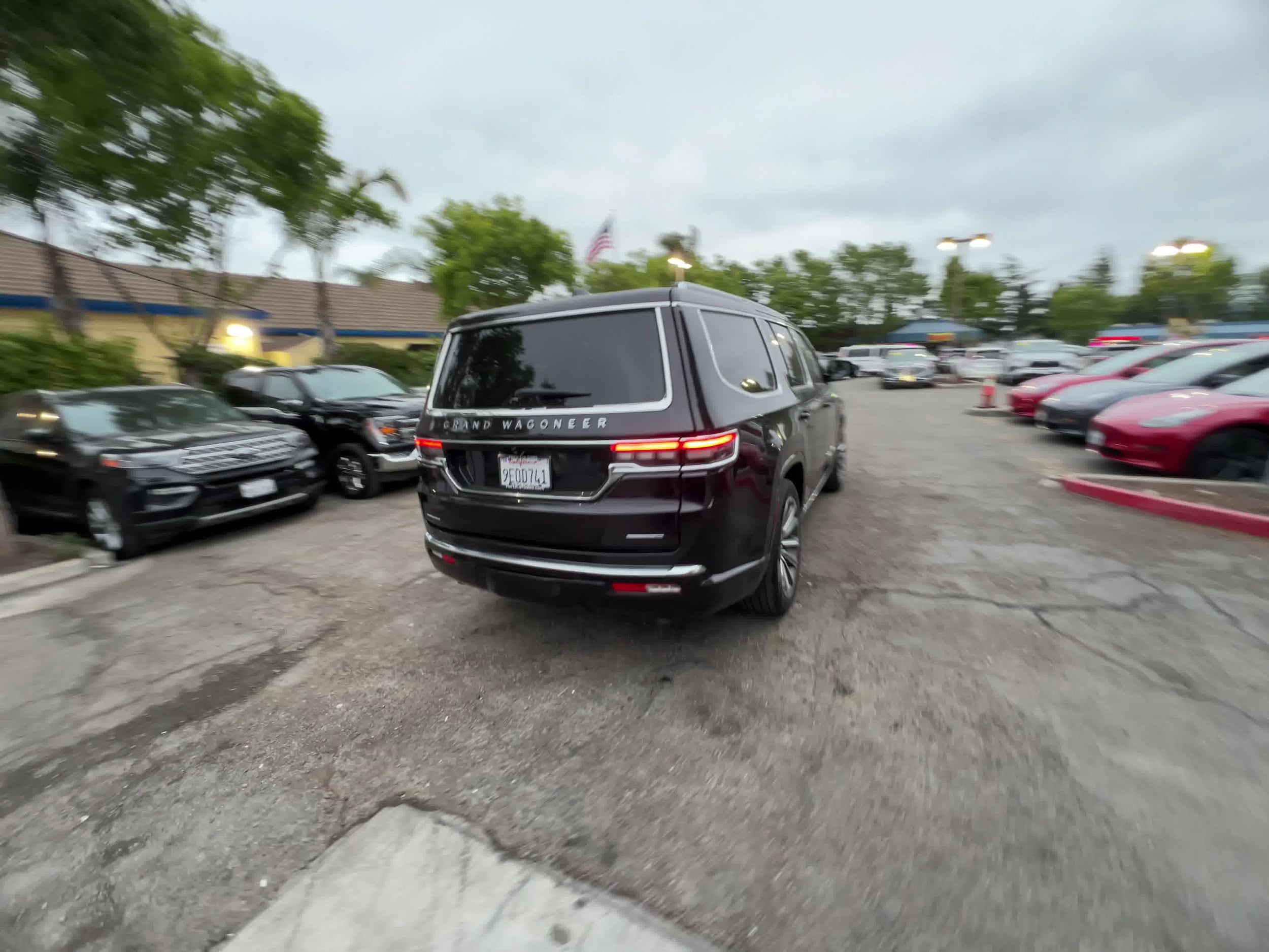 2023 Jeep Grand Wagoneer Series II 13