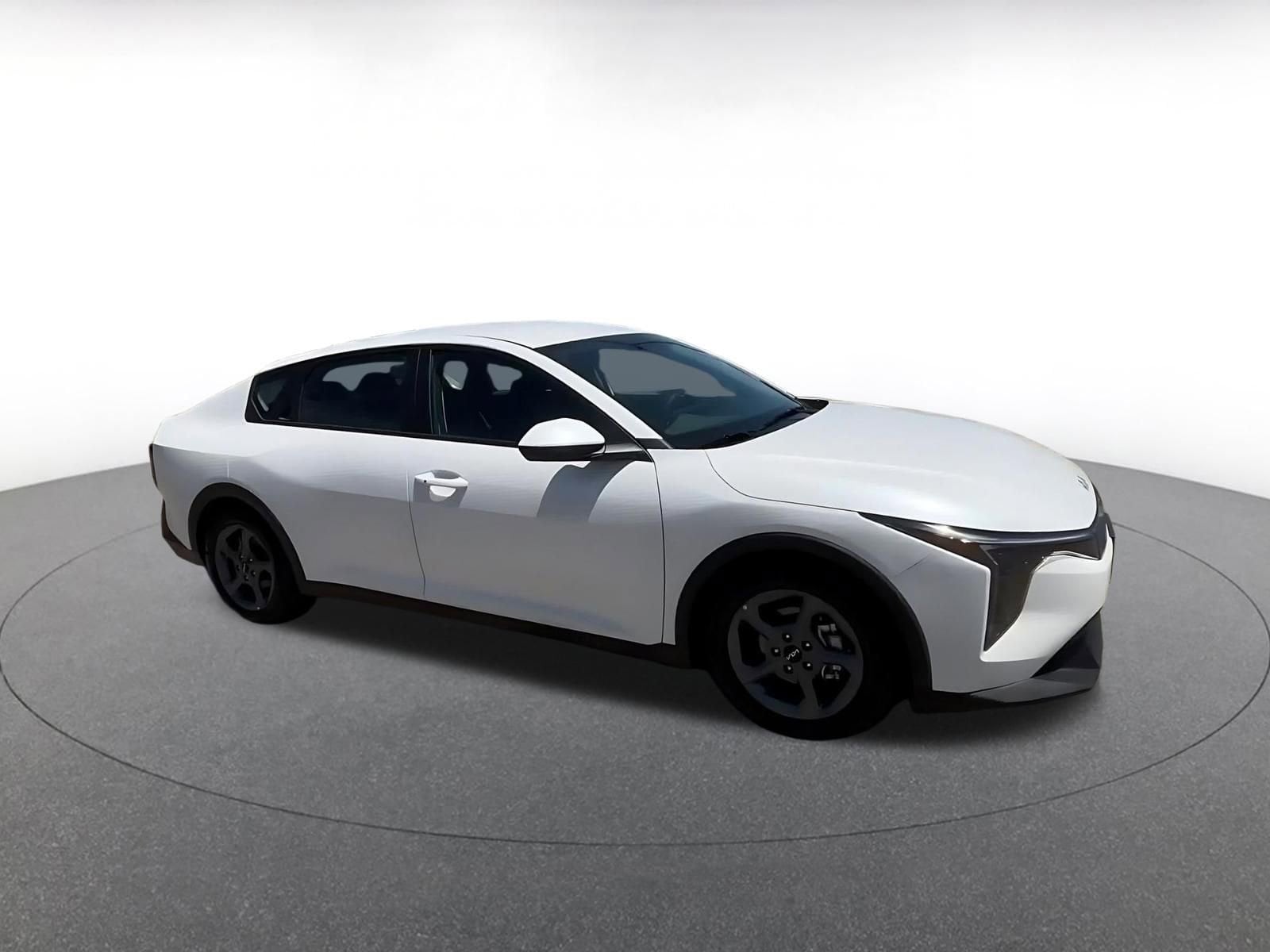 Thumbnail: 2025 Kia K4 - 2
