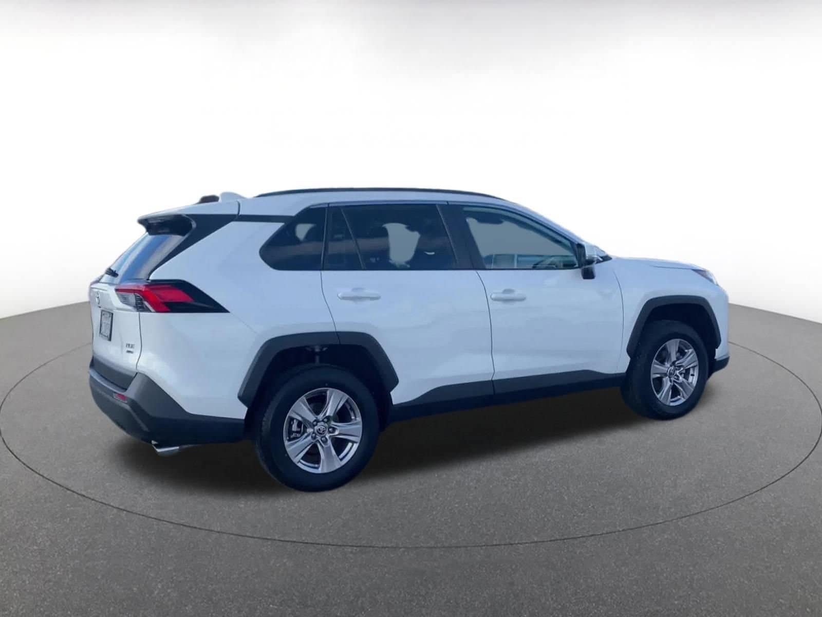 Thumbnail: 2025 Toyota RAV4 - 15