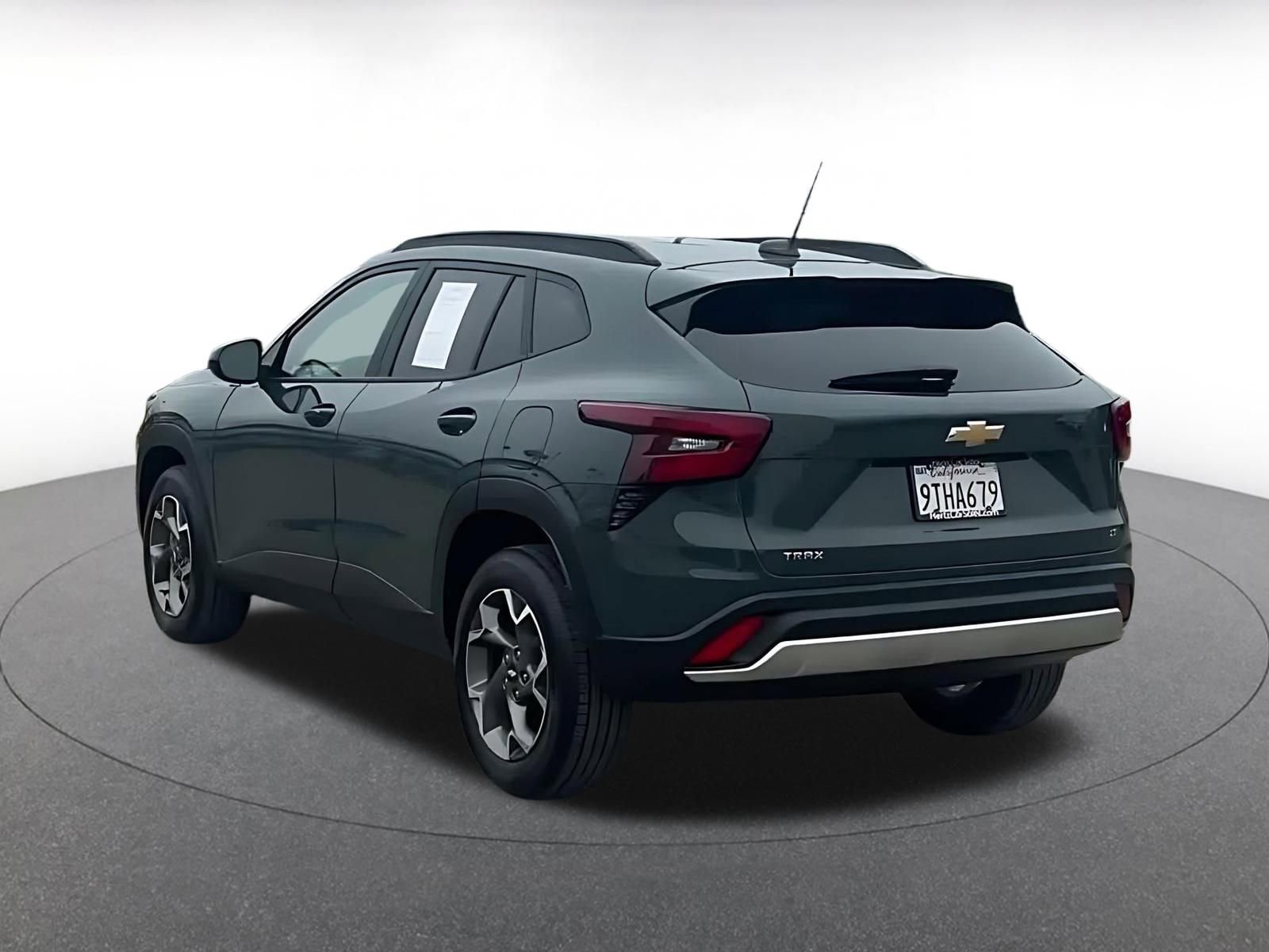 Thumbnail: 2025 Chevrolet Trax - 11