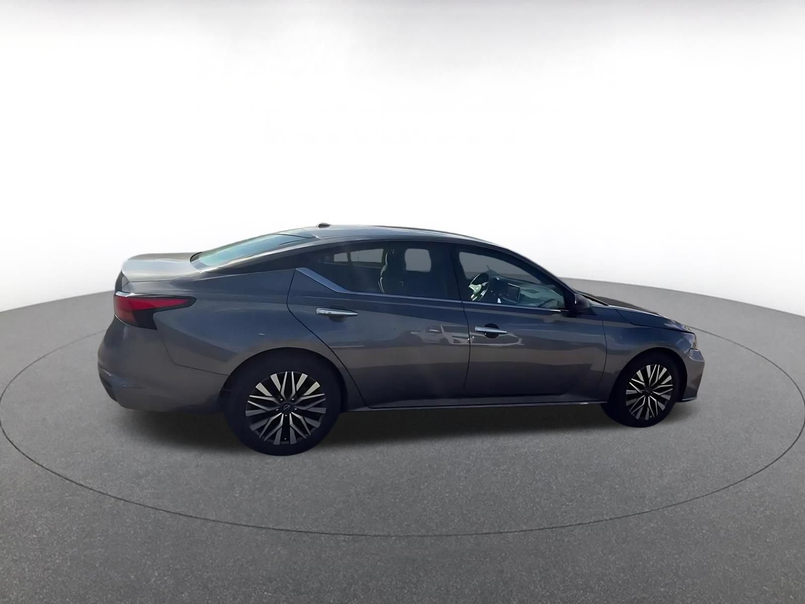 Thumbnail: 2025 Nissan Altima - 13