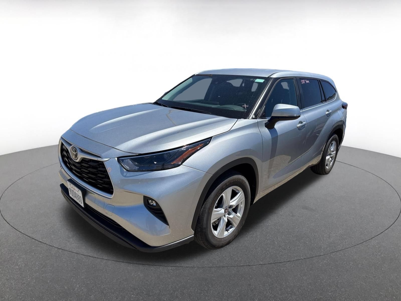 Thumbnail: 2025 Toyota Highlander - 2