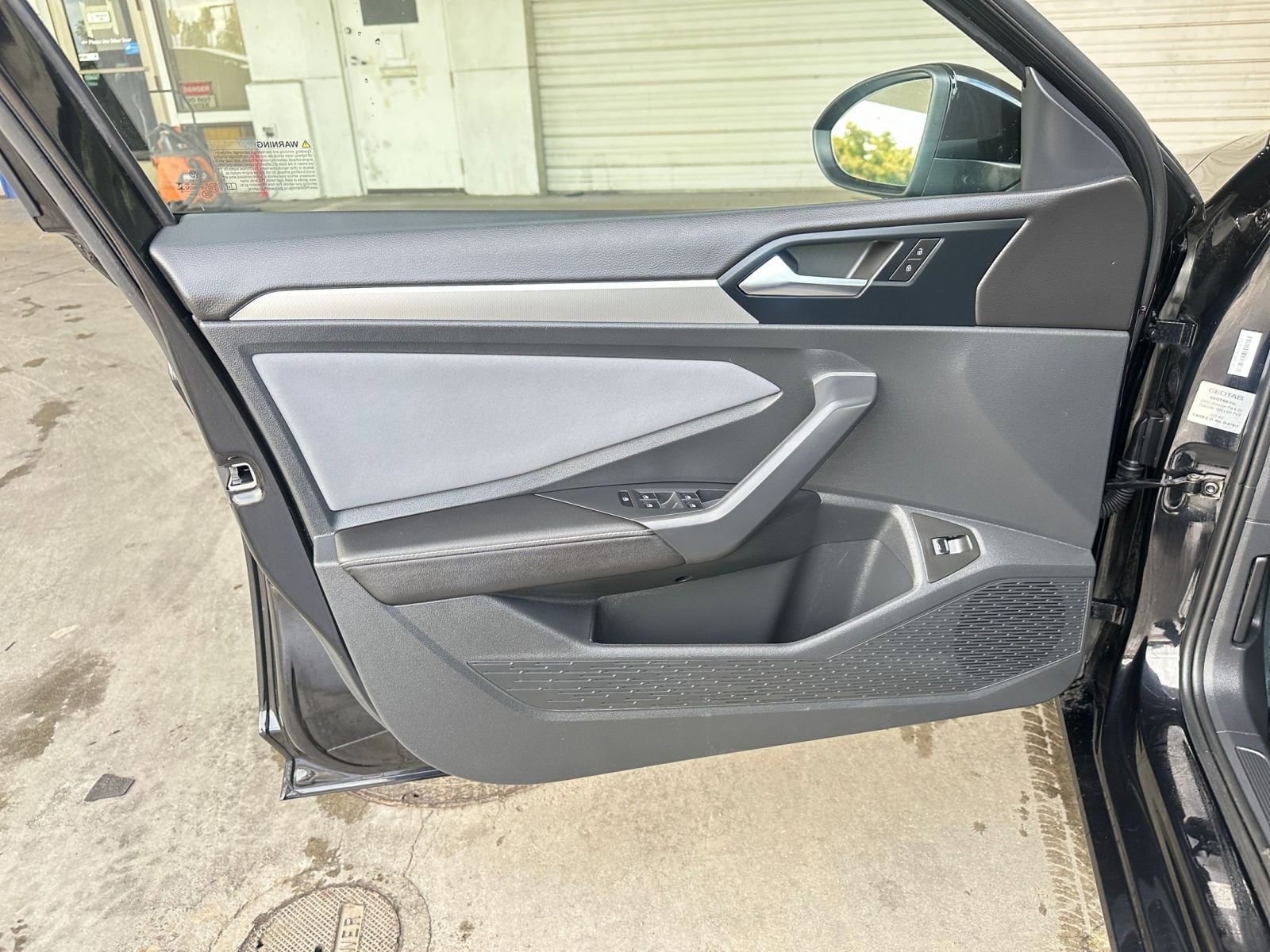 Thumbnail: 2025 Volkswagen Jetta - 25