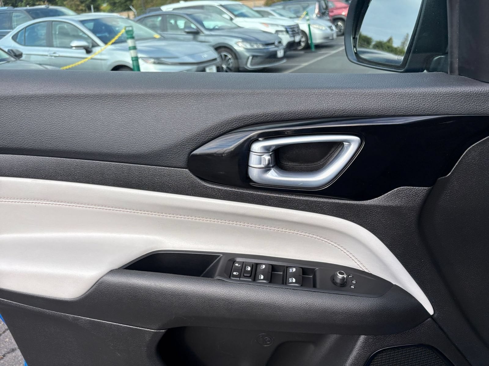 Thumbnail: 2025 Jeep Compass - 18