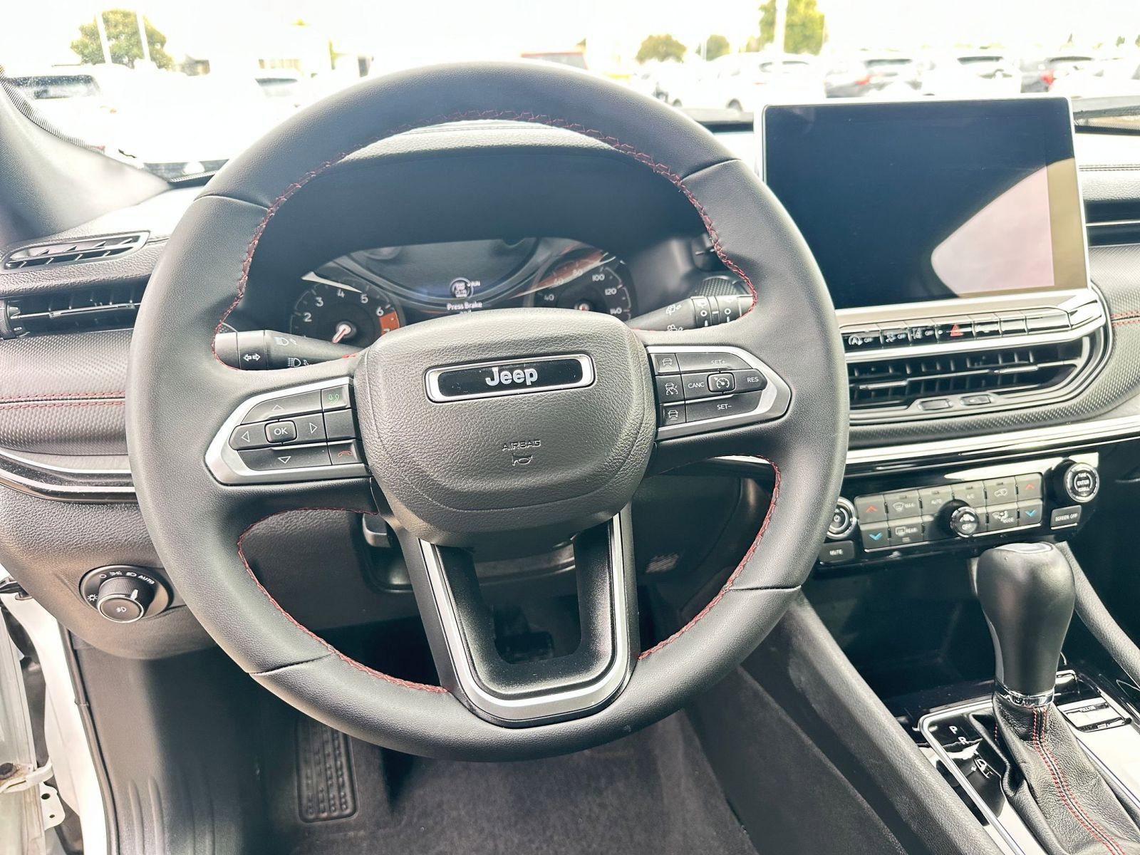 Thumbnail: 2025 Jeep Compass - 28