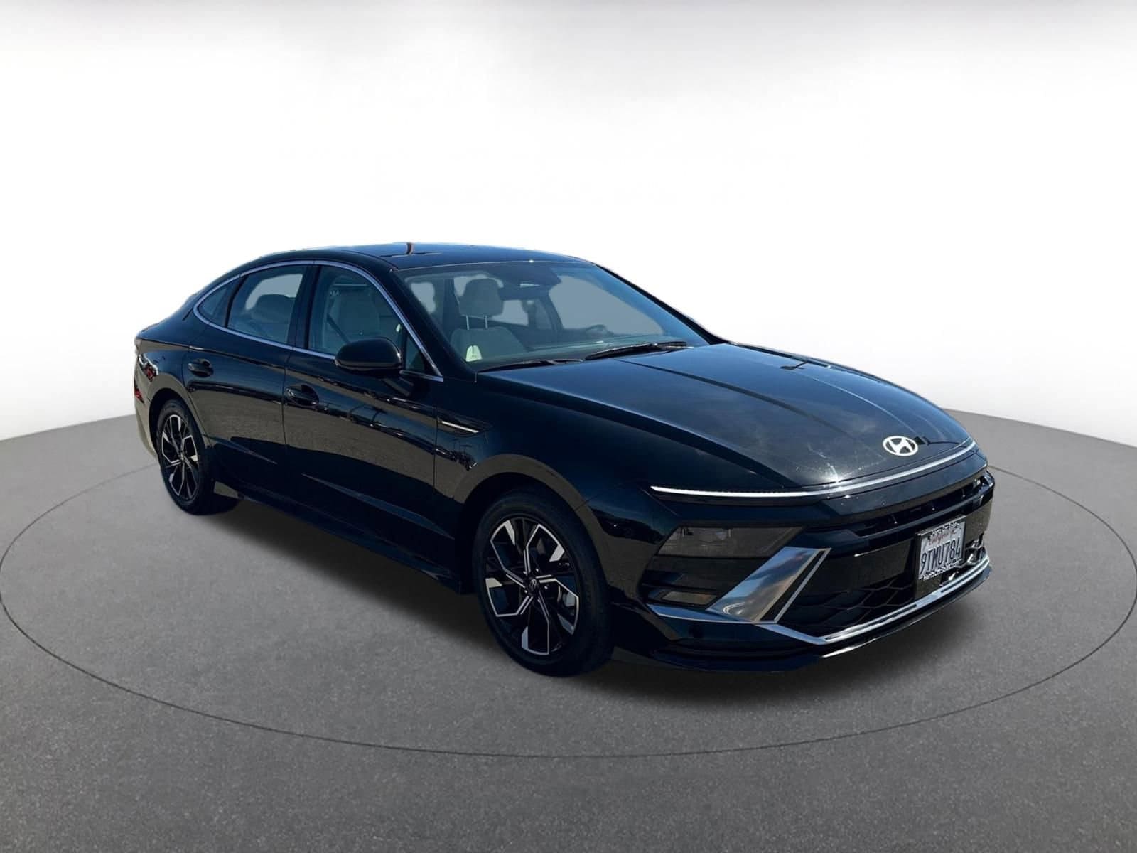 Thumbnail: 2025 Hyundai Sonata - 1