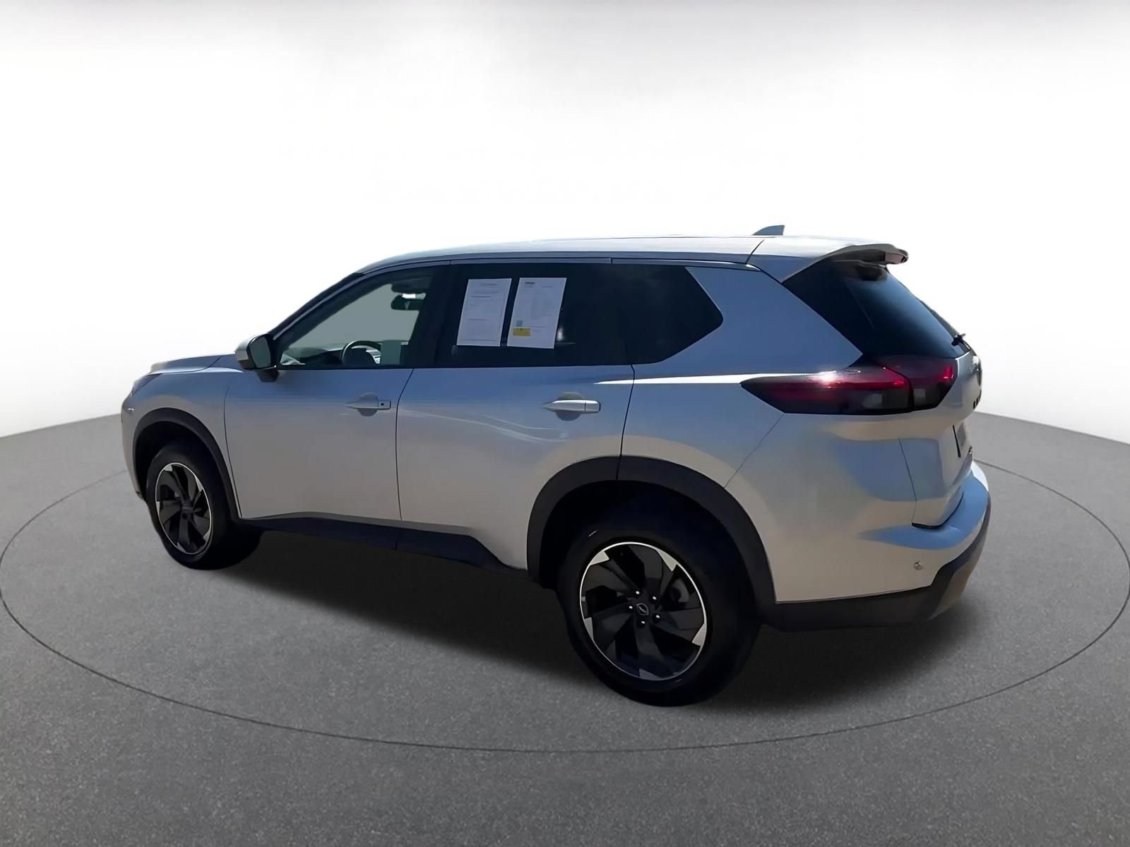 Thumbnail: 2025 Nissan Rogue - 10