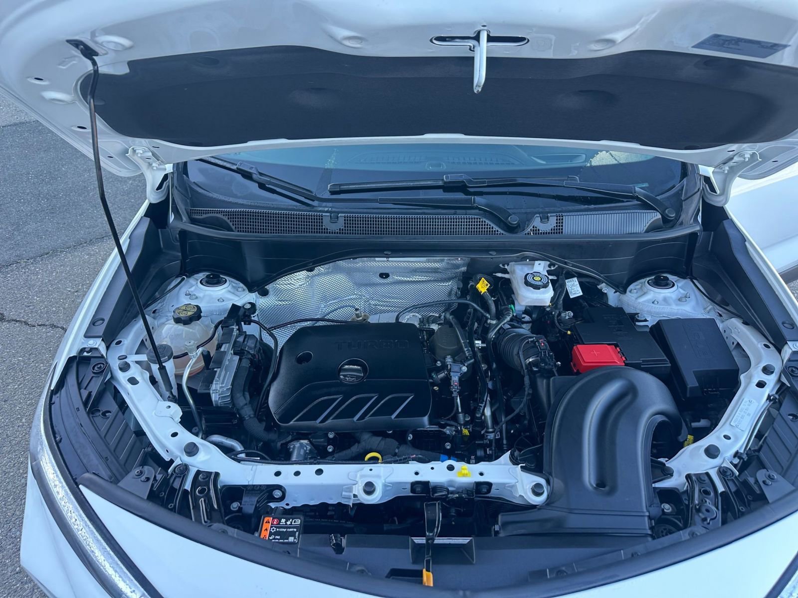 Thumbnail: 2025 Buick Encore GX - 32