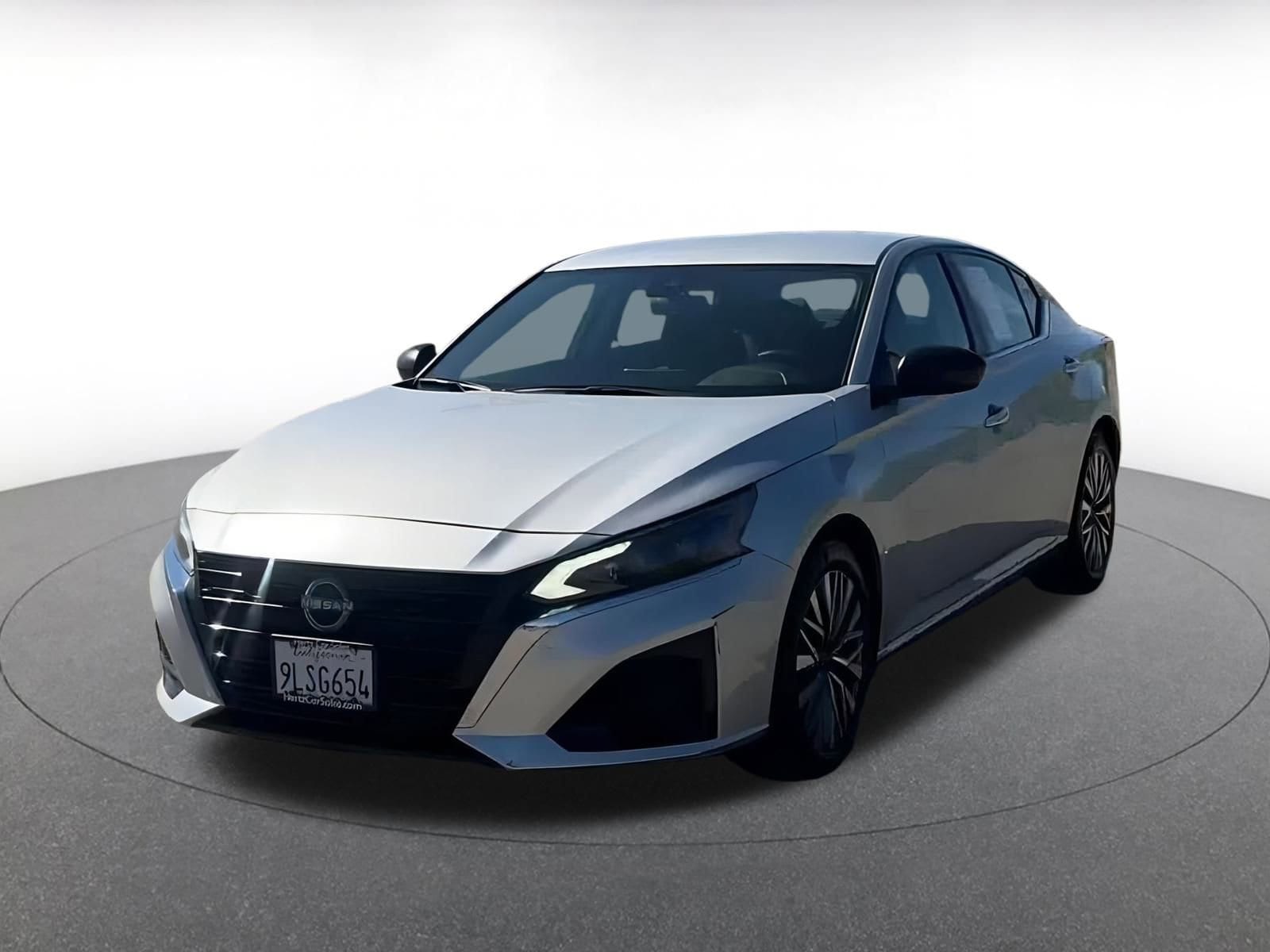 Thumbnail: 2024 Nissan Altima - 6