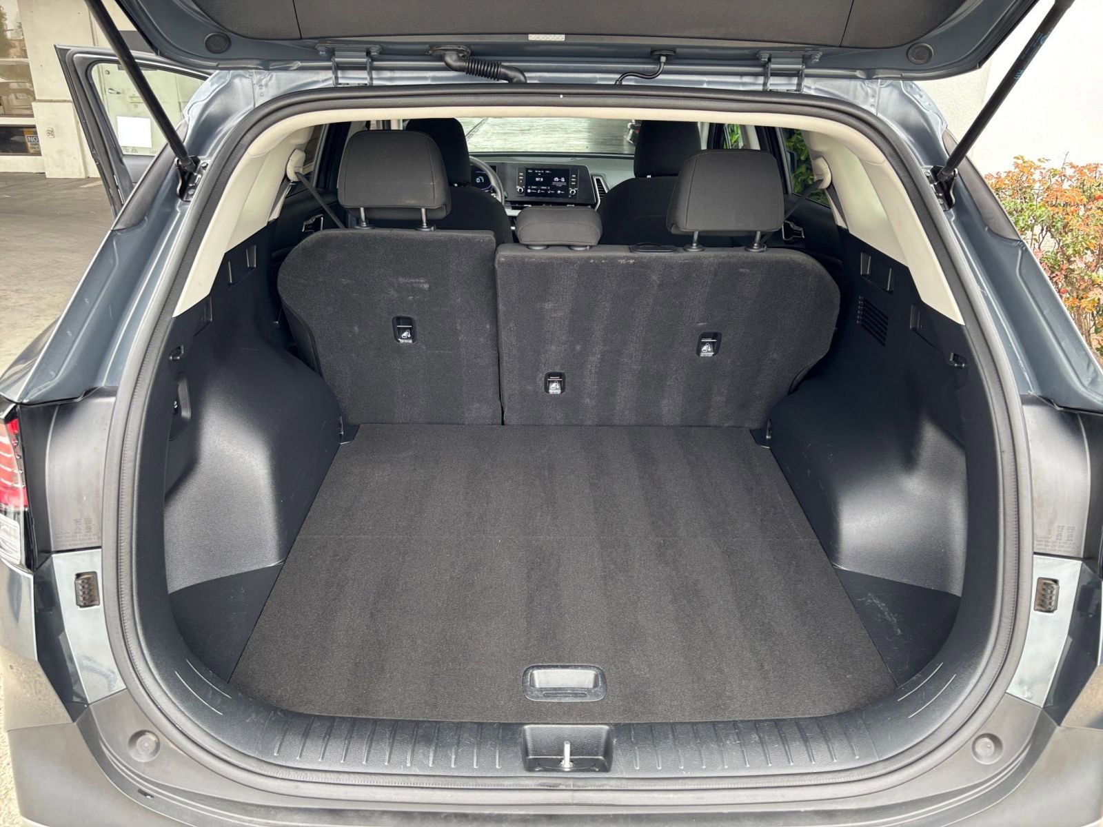 Thumbnail: 2025 Kia Sportage - 30