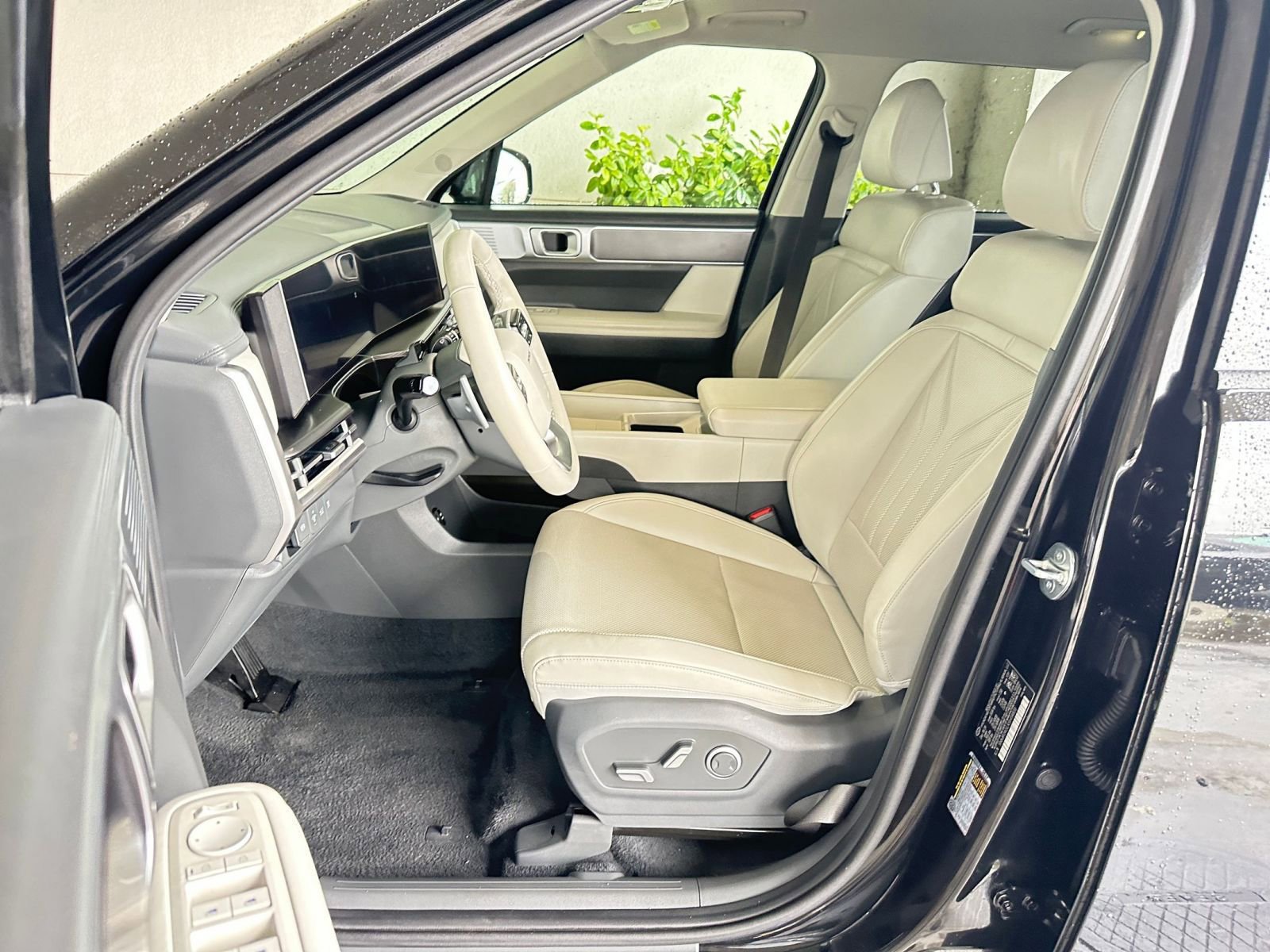 Thumbnail: 2025 Hyundai Santa Fe - 25