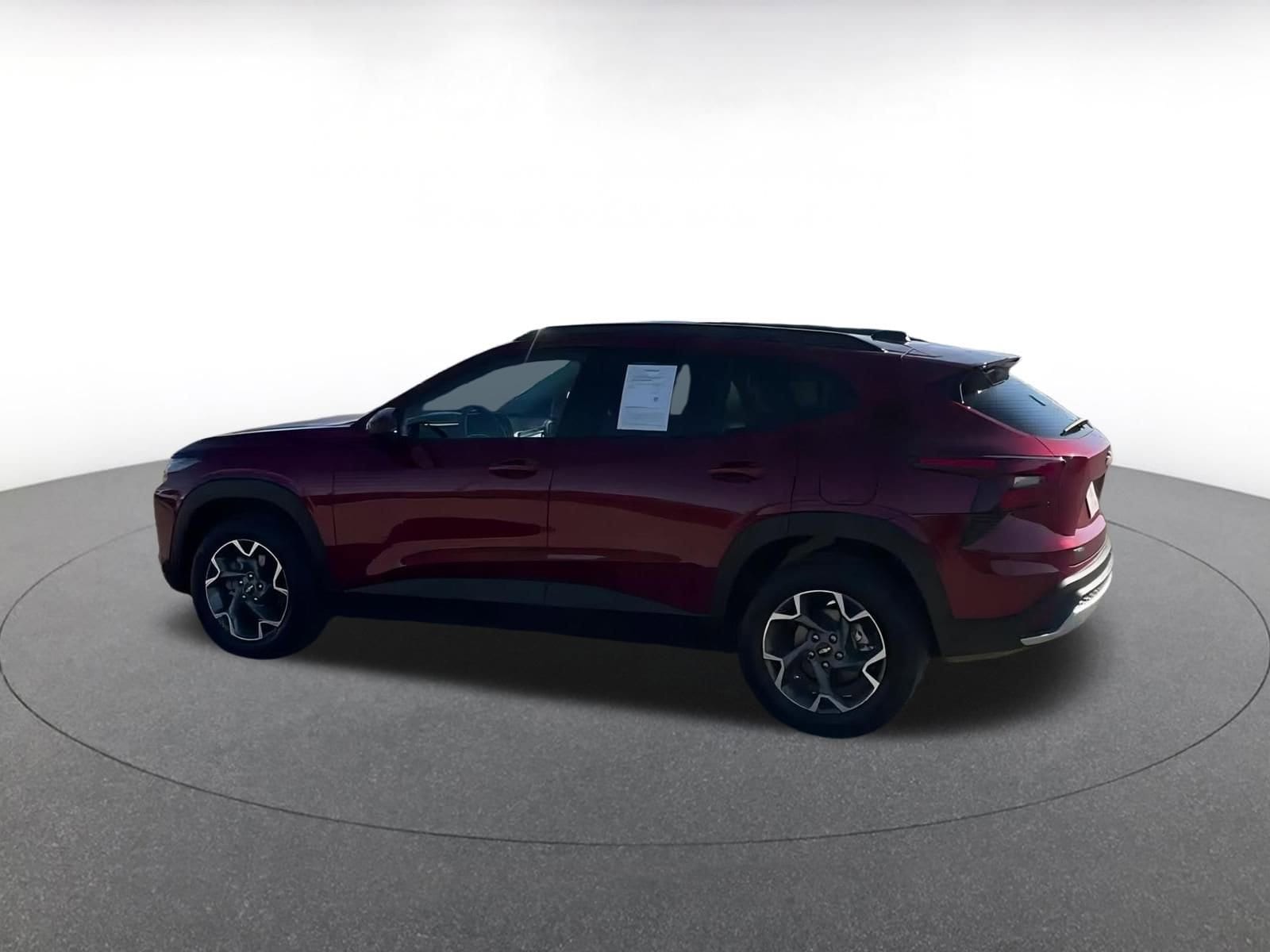 Thumbnail: 2025 Chevrolet Trax - 9