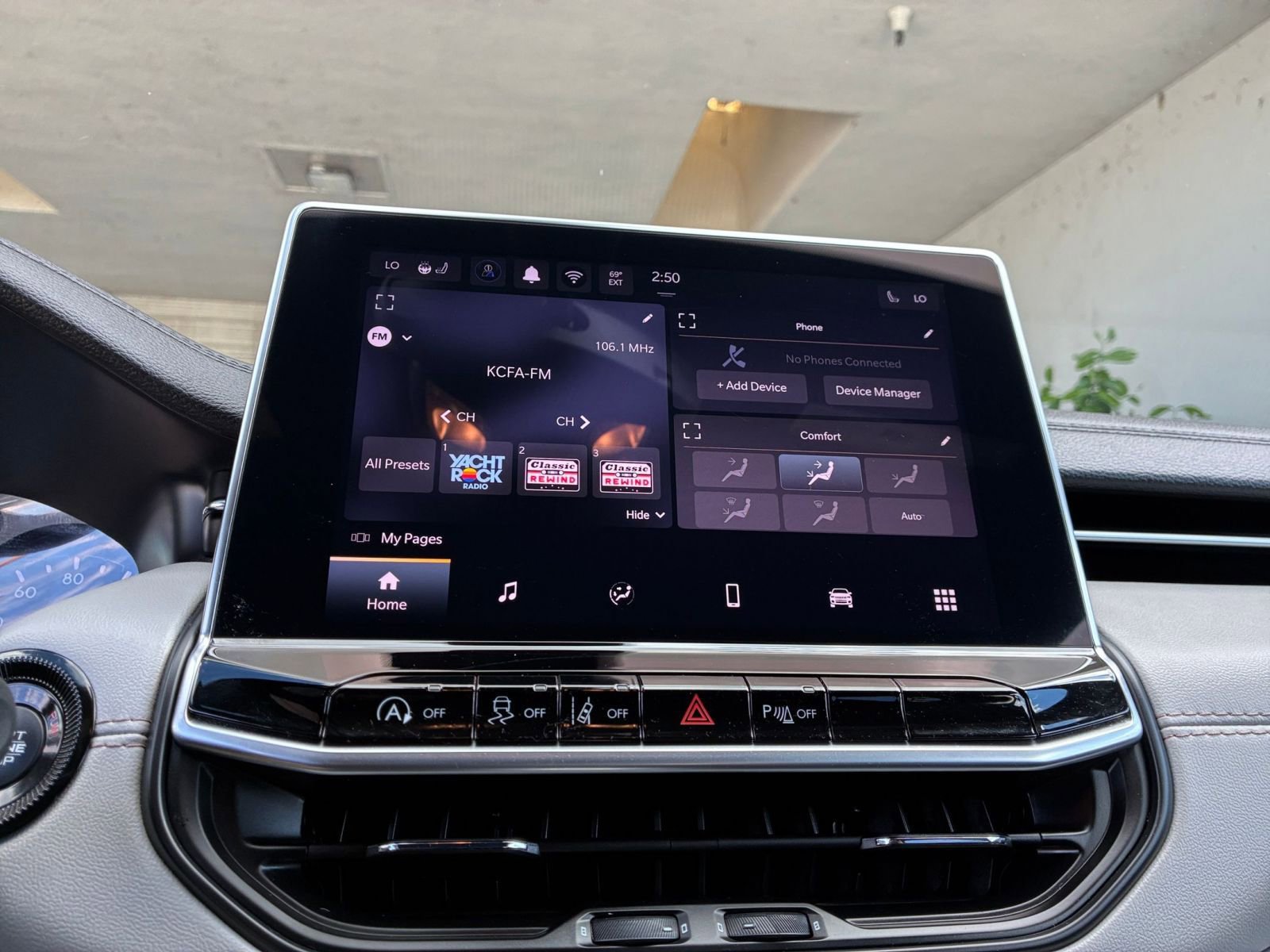 Thumbnail: 2025 Jeep Compass - 20