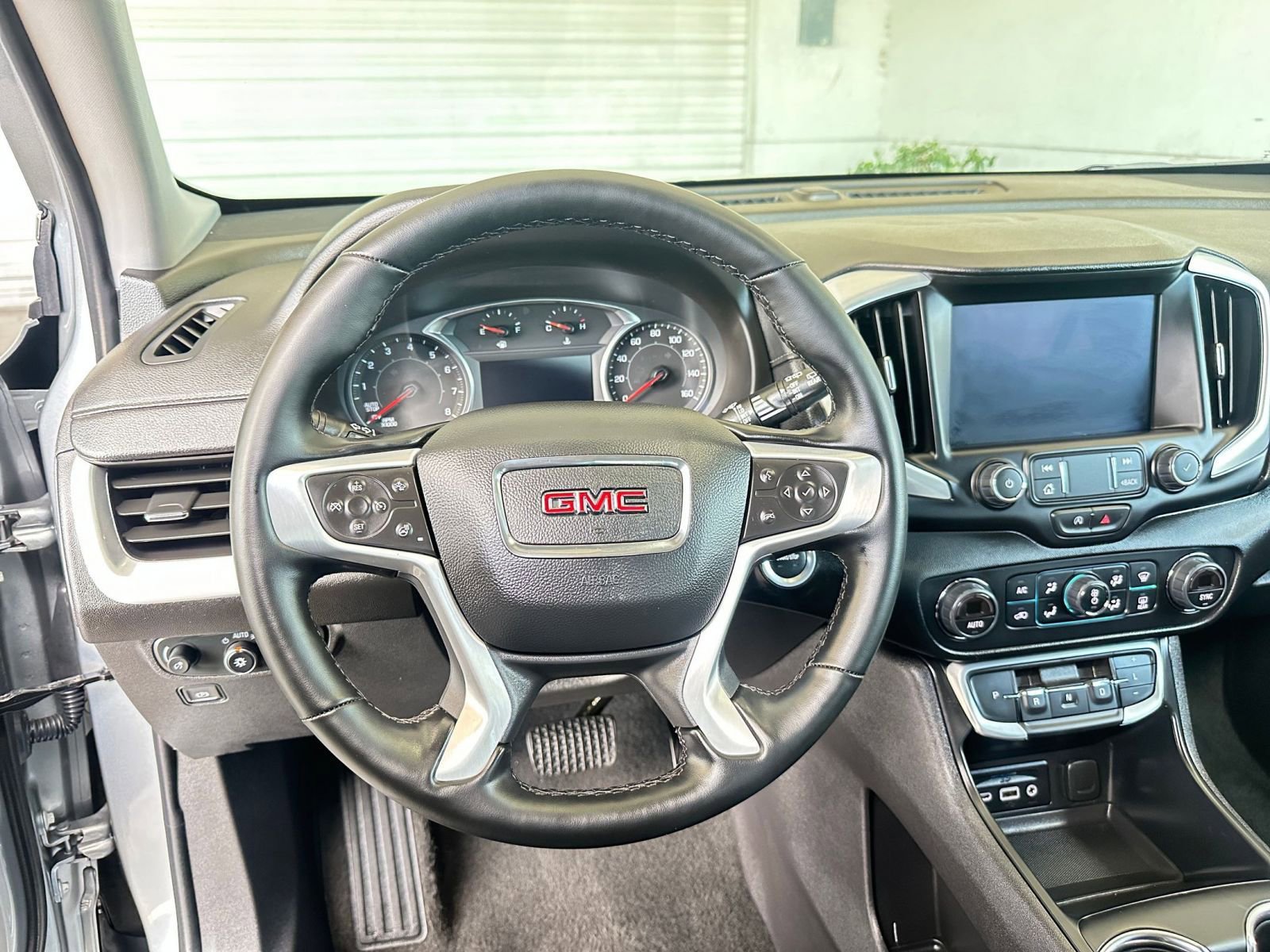 Thumbnail: 2024 GMC Terrain - 28