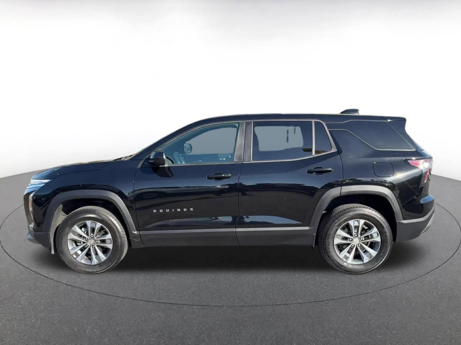 Thumbnail: 2025 Chevrolet Equinox - 9