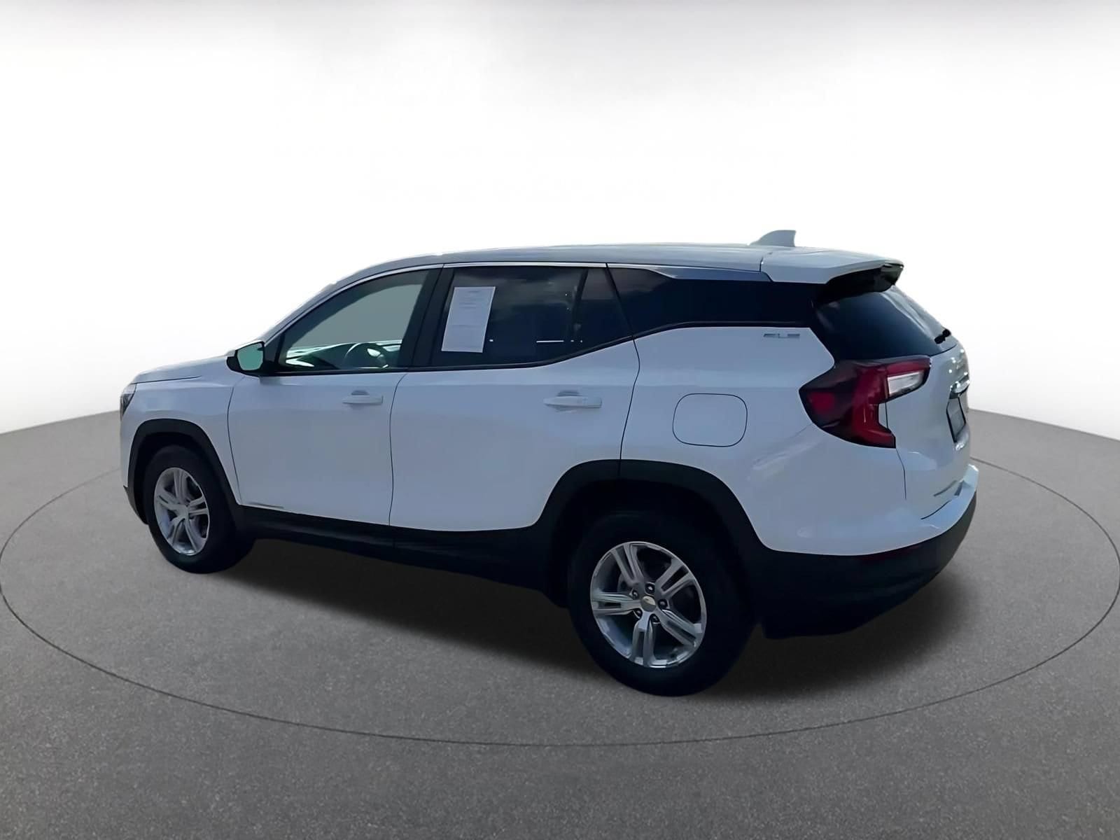 Thumbnail: 2024 GMC Terrain - 9