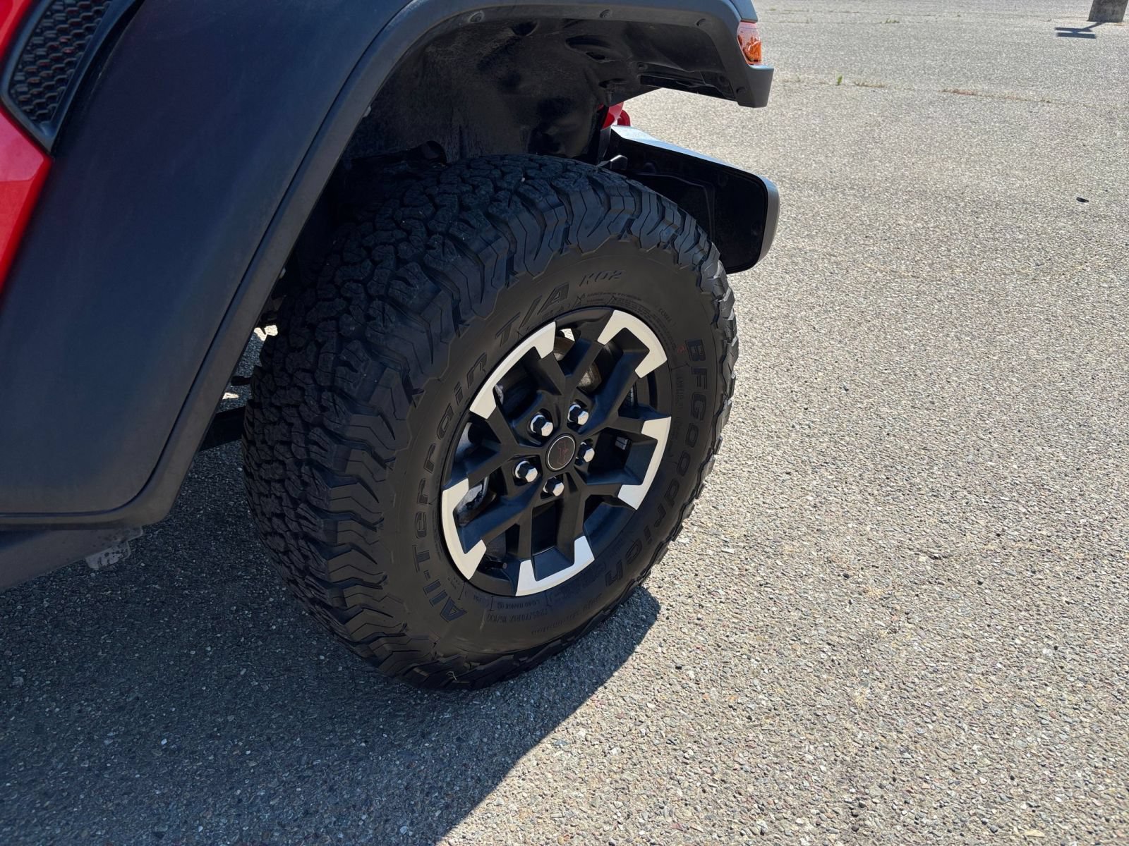Thumbnail: 2025 Jeep Wrangler - 29