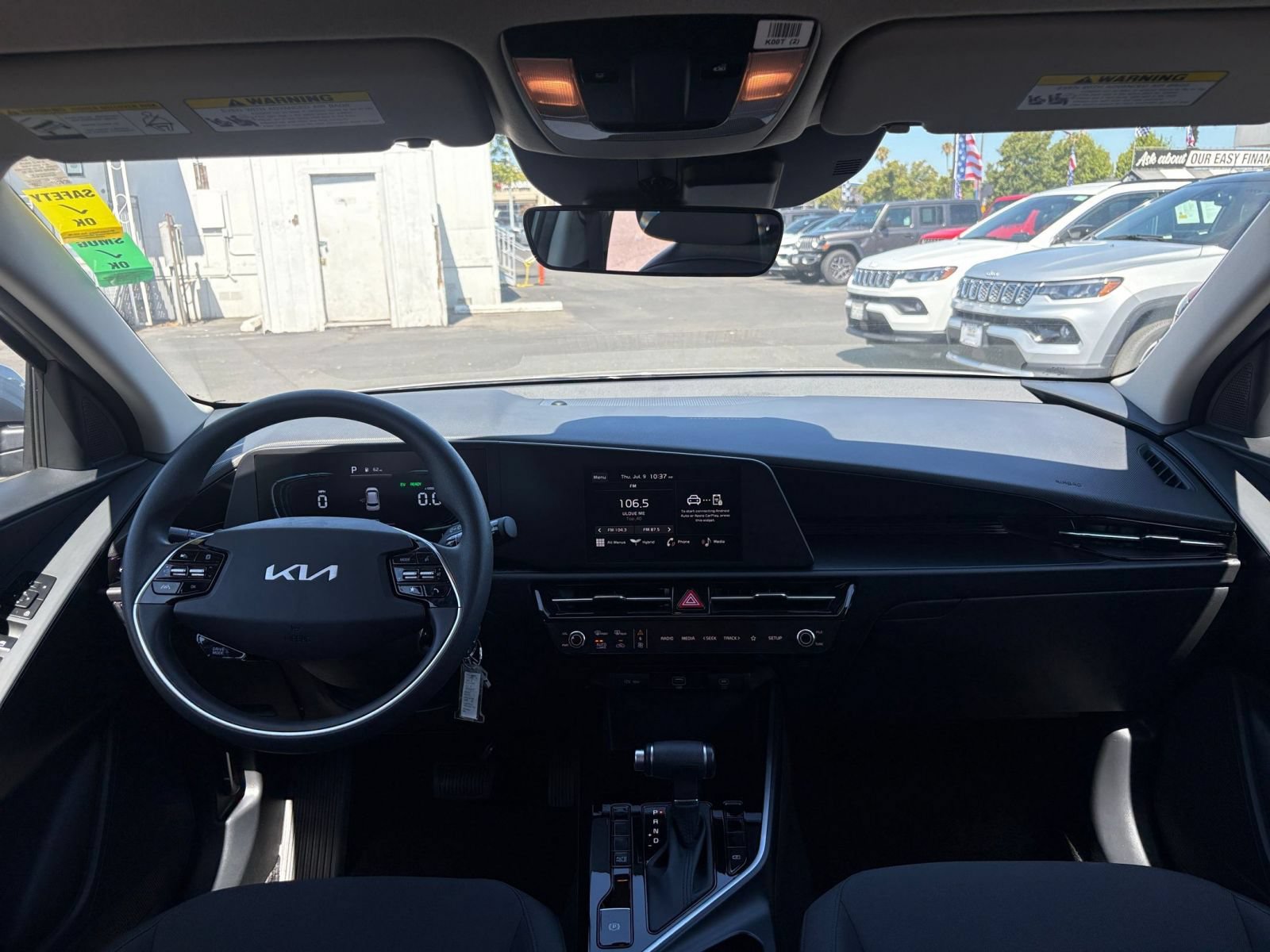 Thumbnail: 2026 Kia Niro - 31