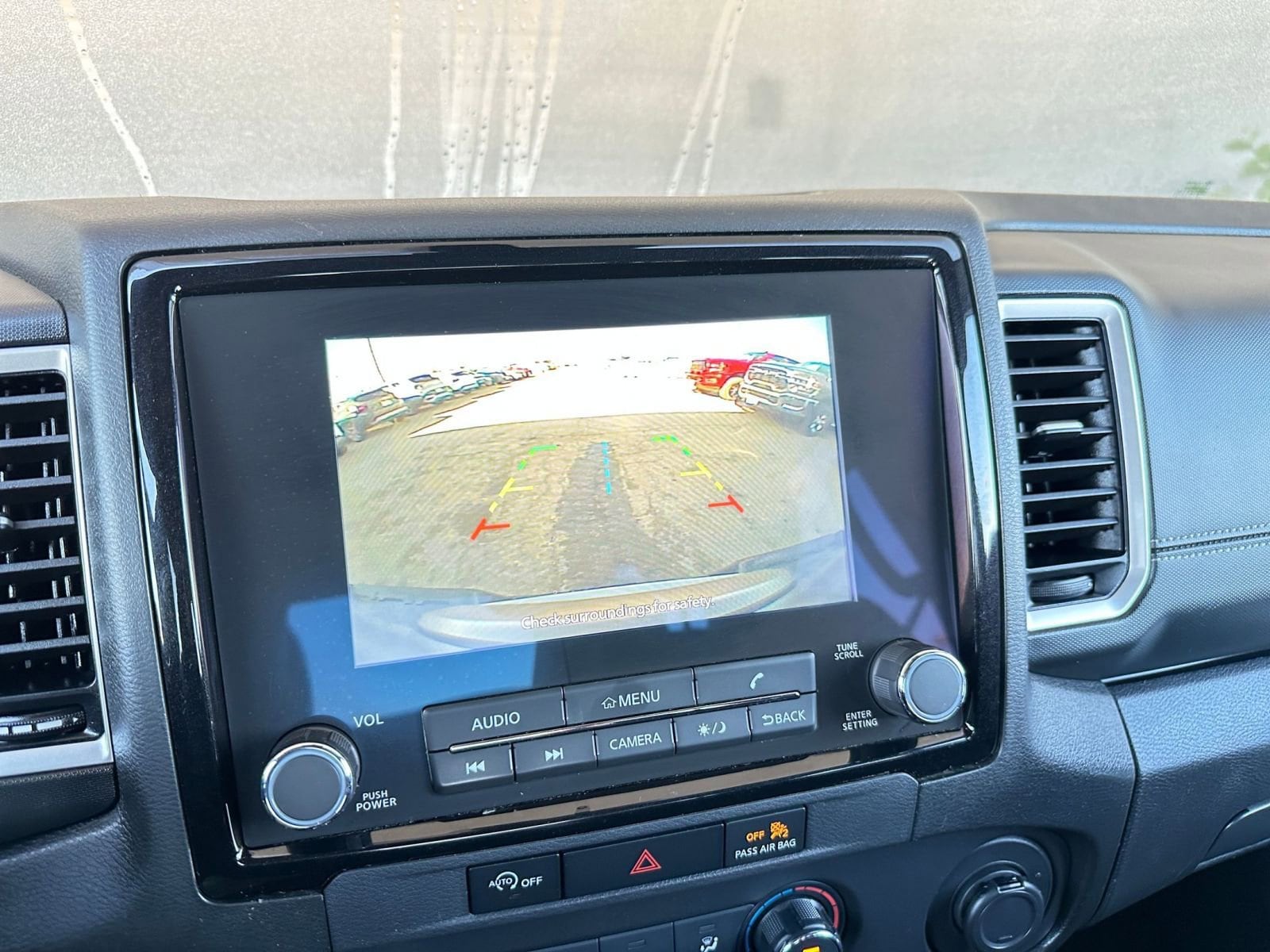 Thumbnail: 2024 Nissan Frontier - 17