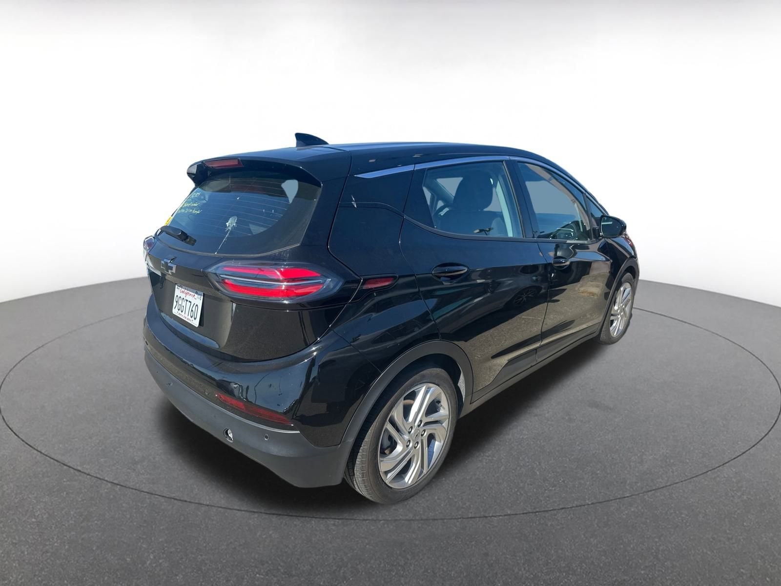 Thumbnail: 2023 Chevrolet Bolt EV - 5