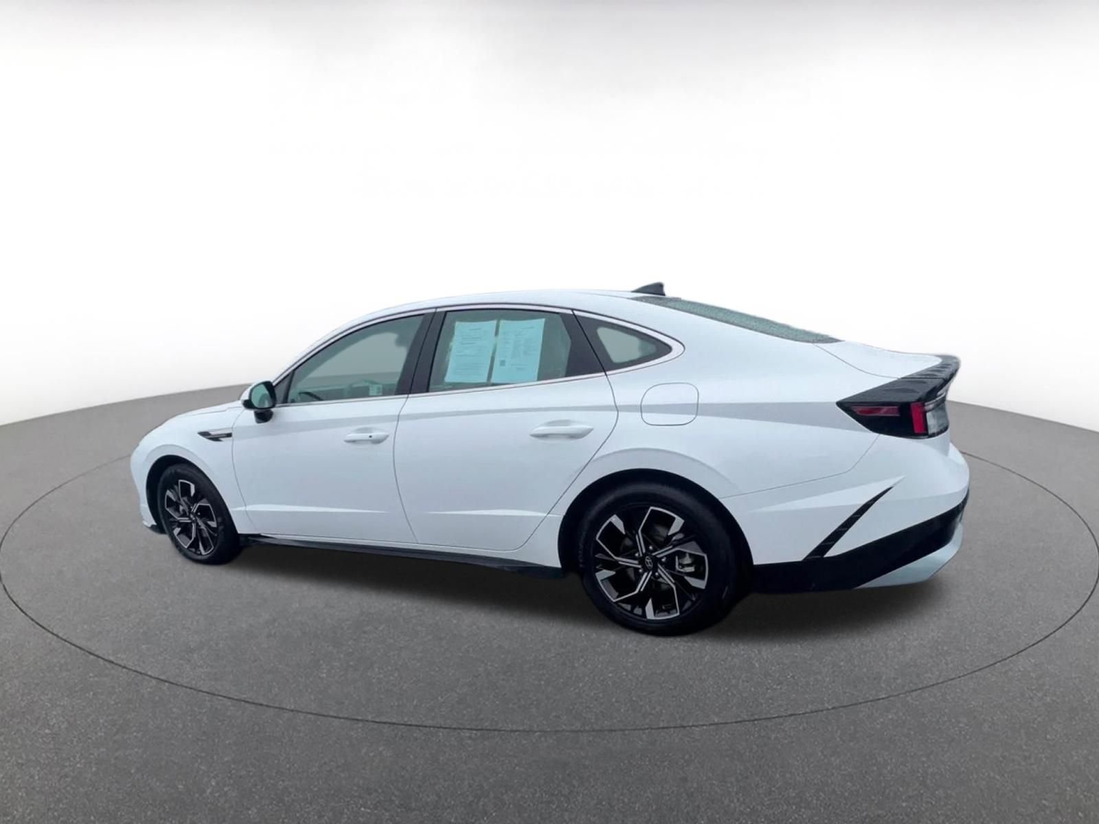 Thumbnail: 2025 Hyundai Sonata - 10