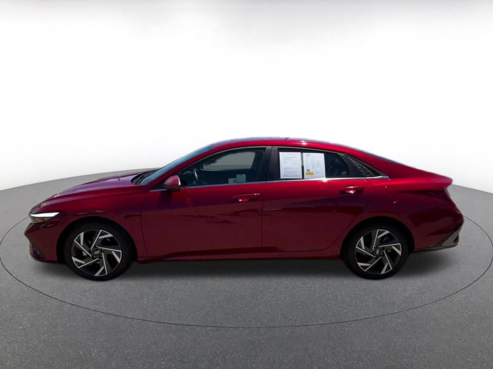 Thumbnail: 2025 Hyundai Elantra - 9