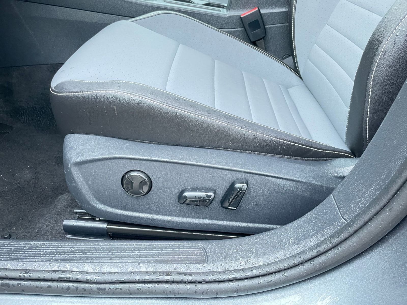 Thumbnail: 2025 Volkswagen Jetta - 23