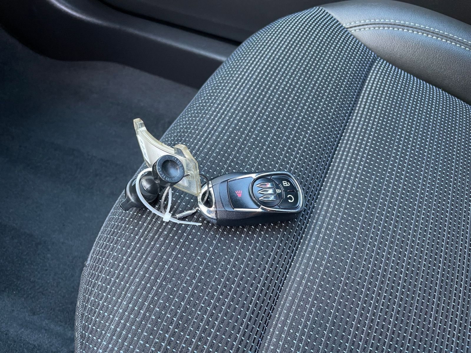 Thumbnail: 2025 Buick Envista - 21