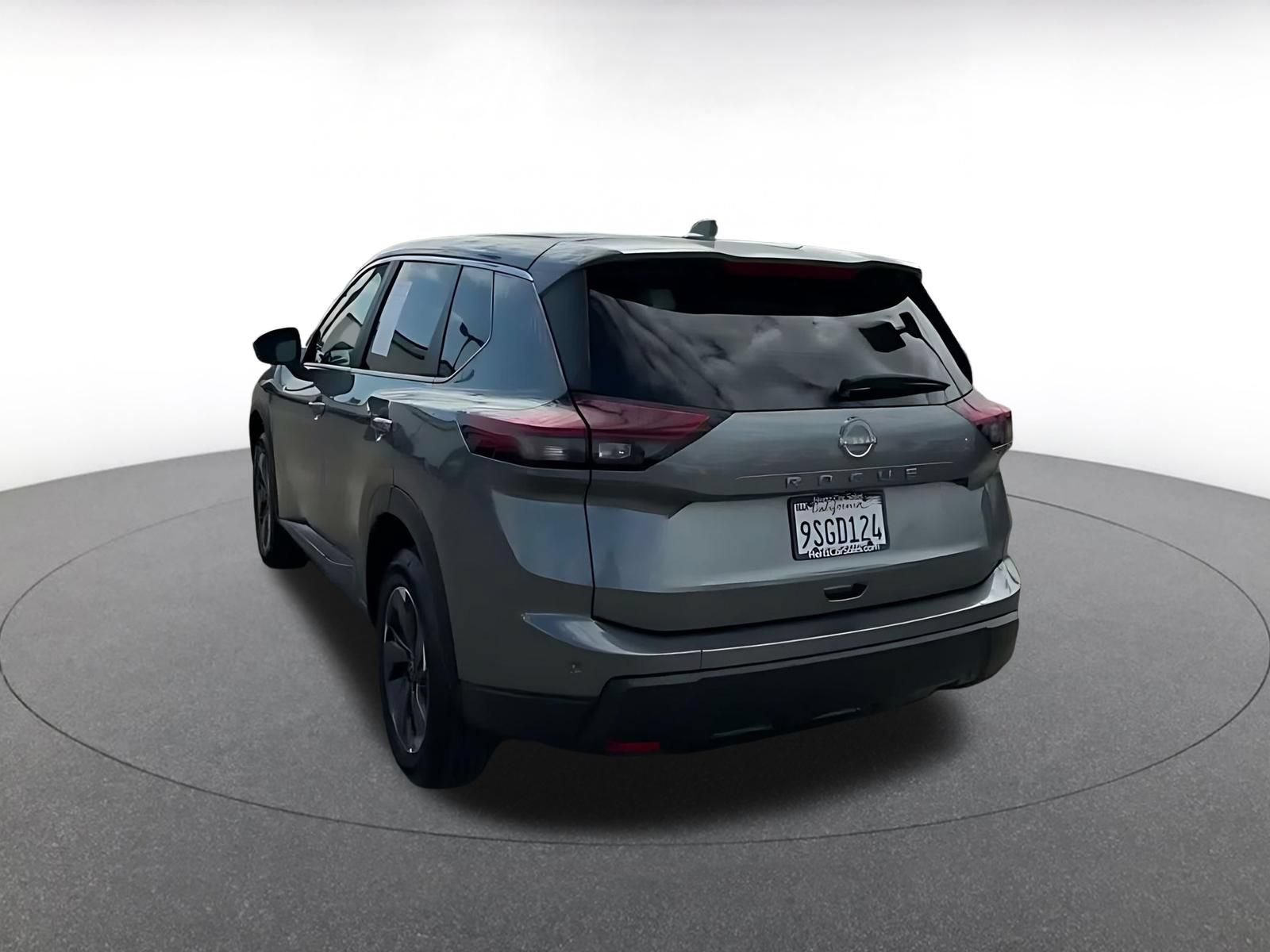 Thumbnail: 2025 Nissan Rogue - 9