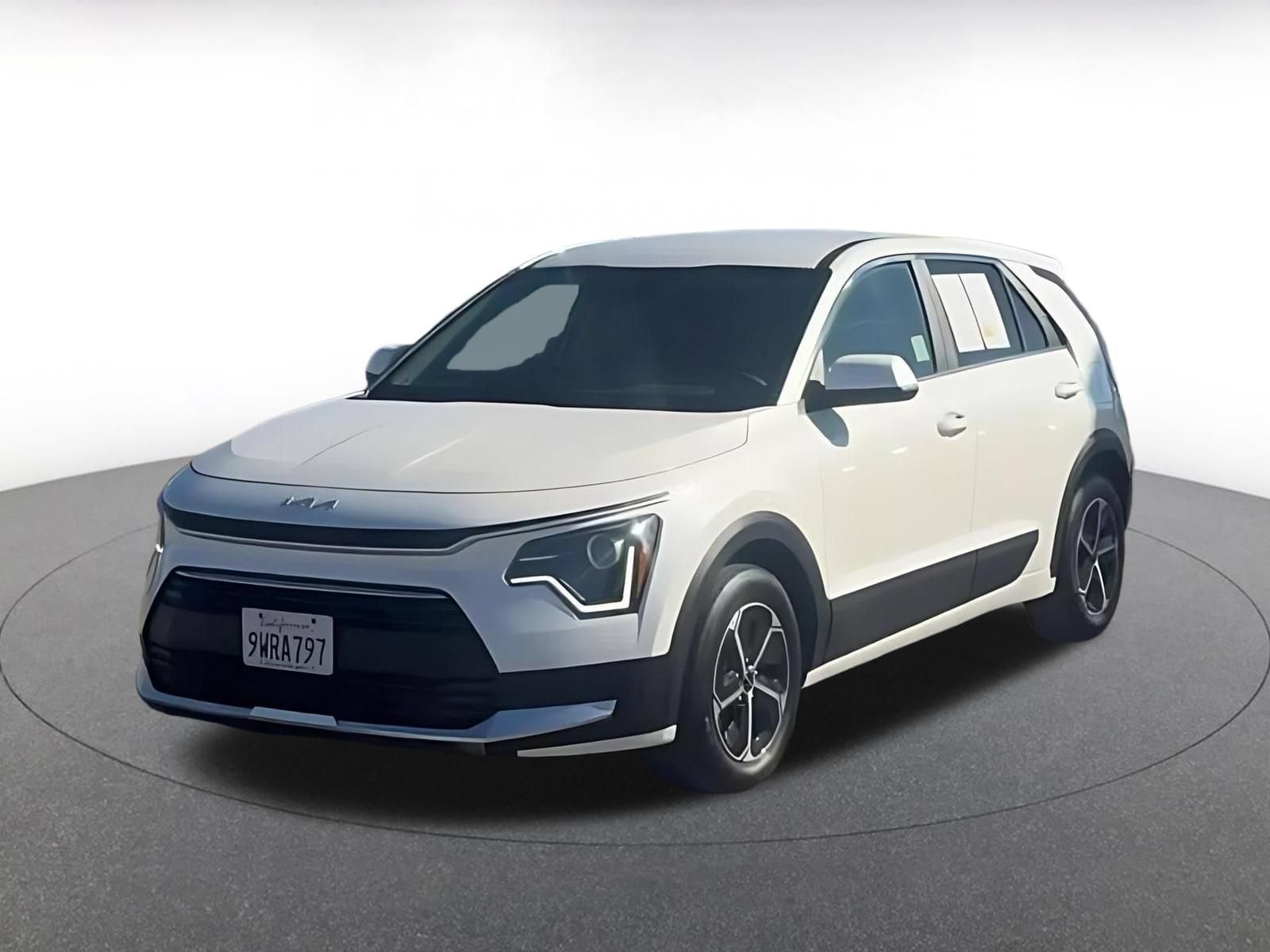 Thumbnail: 2026 Kia Niro - 7