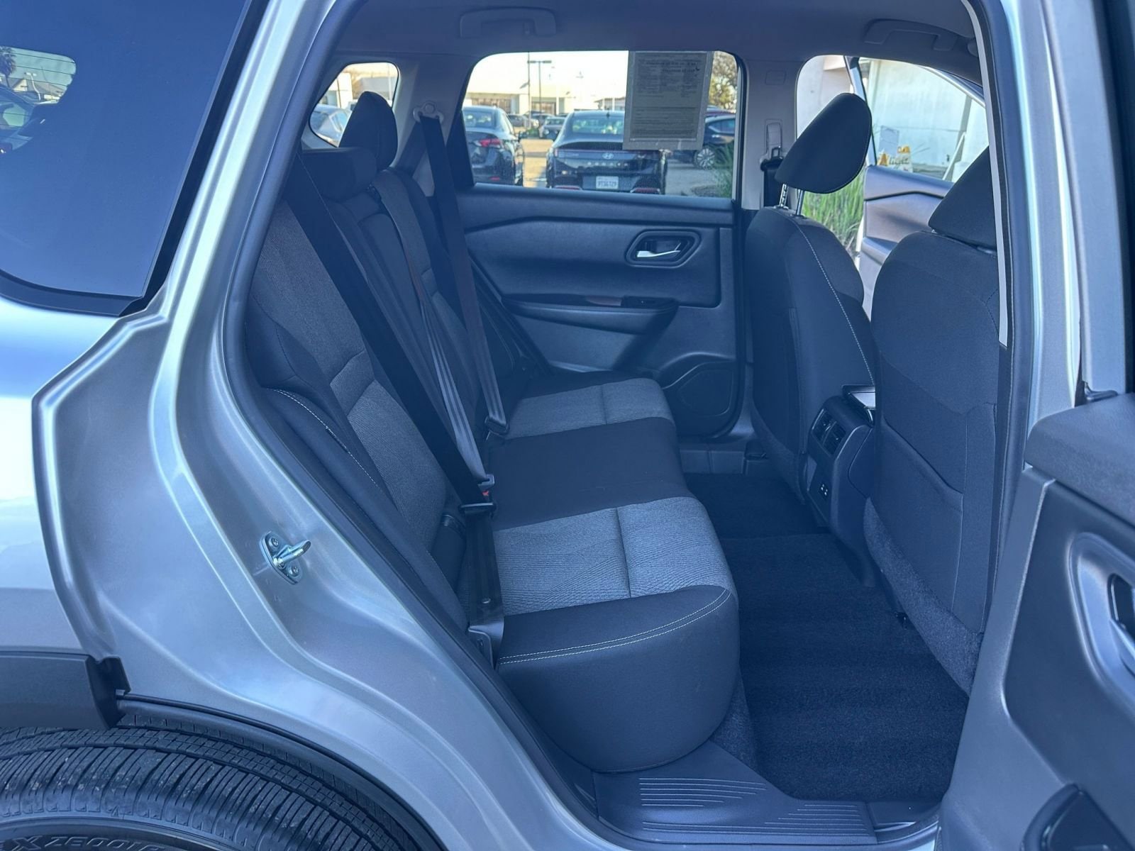 Thumbnail: 2025 Nissan Rogue - 25