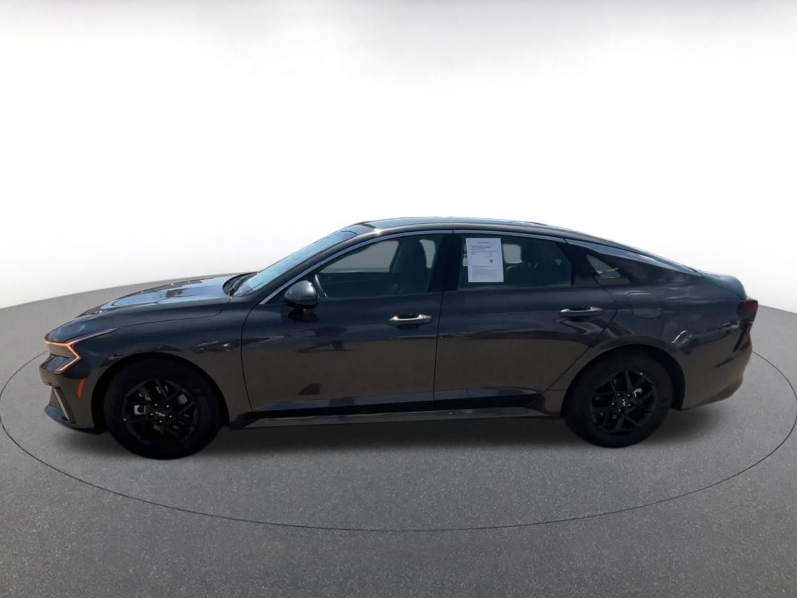 Thumbnail: 2025 Kia K5 - 9
