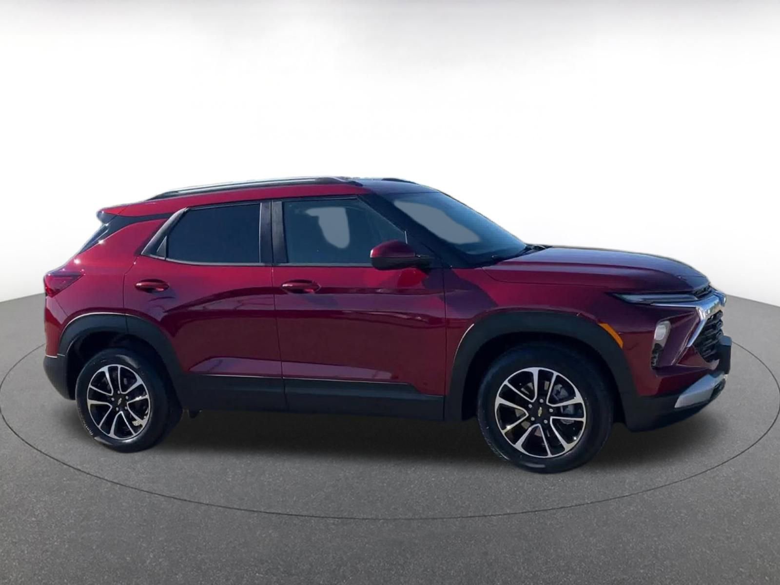 Thumbnail: 2025 Chevrolet TrailBlazer - 17