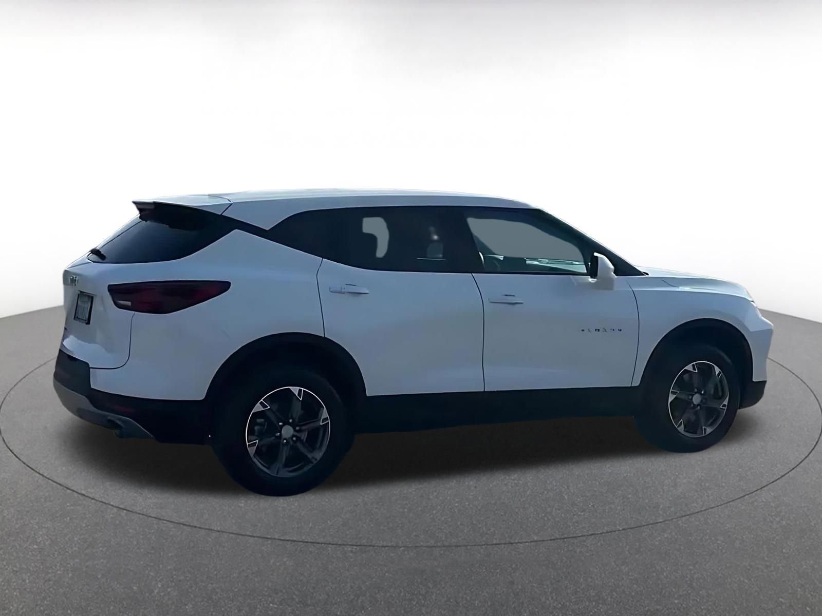 Thumbnail: 2025 Chevrolet Blazer - 15