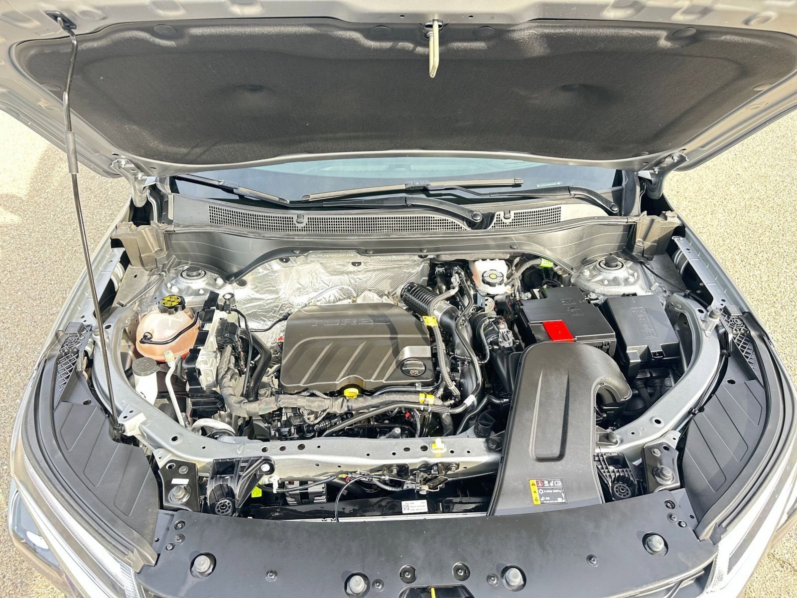 Thumbnail: 2025 Chevrolet Trax - 32