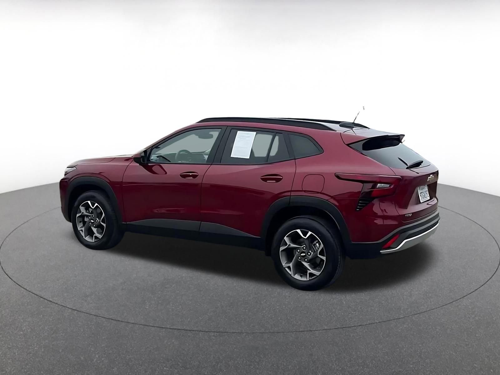 Thumbnail: 2025 Chevrolet Trax - 10