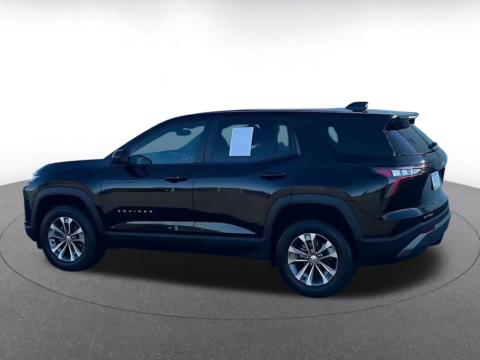 Thumbnail: 2025 Chevrolet Equinox - 10