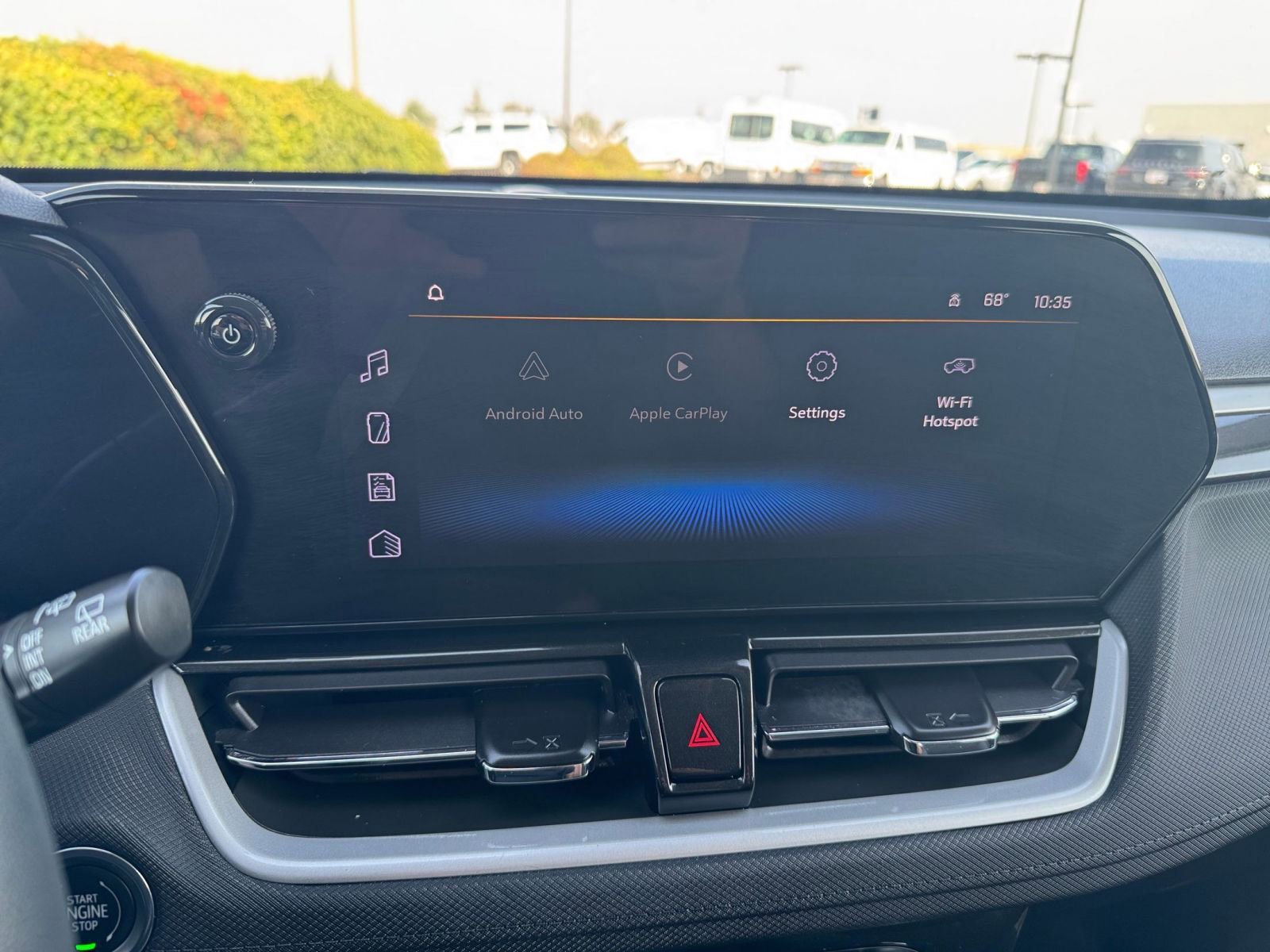 Thumbnail: 2025 Chevrolet TrailBlazer - 21