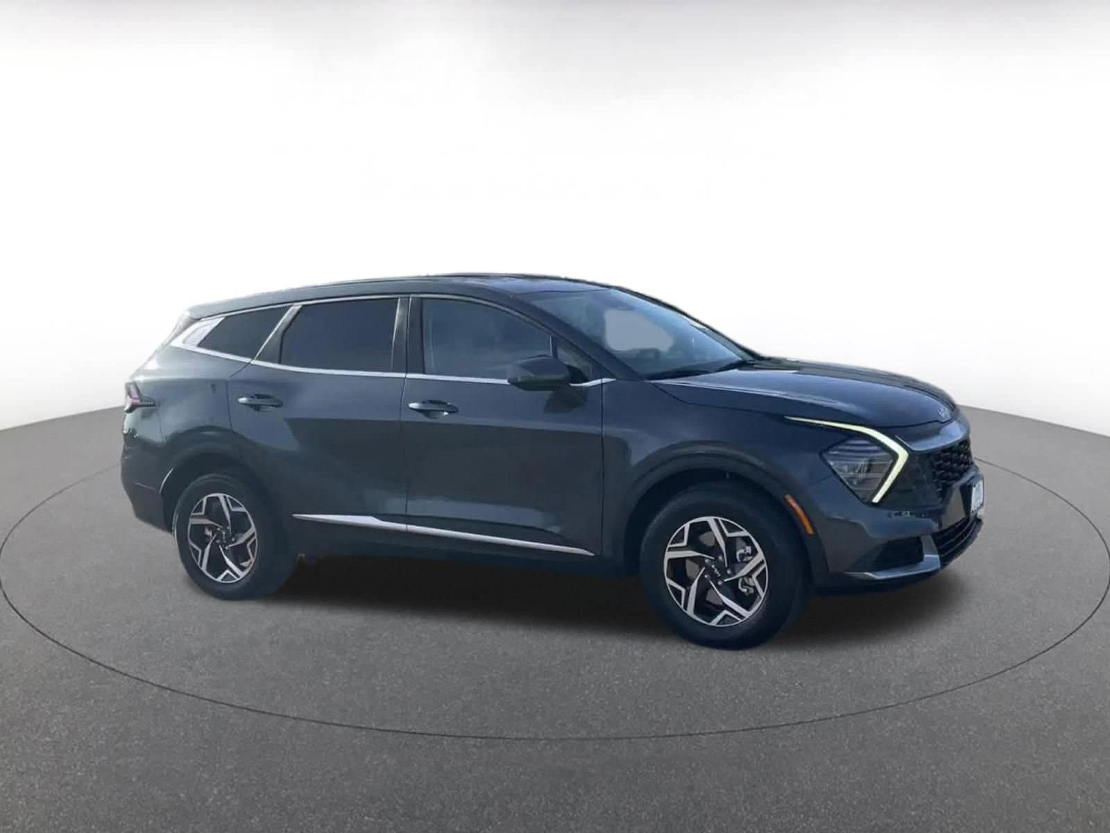 Thumbnail: 2024 Kia Sportage - 2