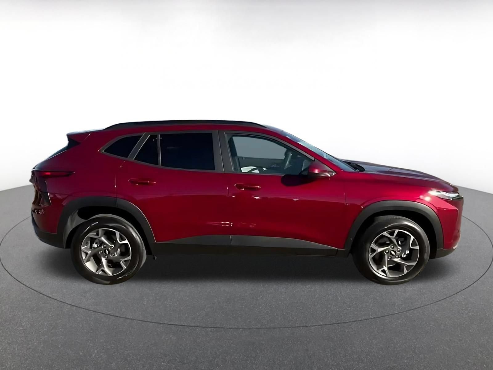 Thumbnail: 2025 Chevrolet Trax - 15