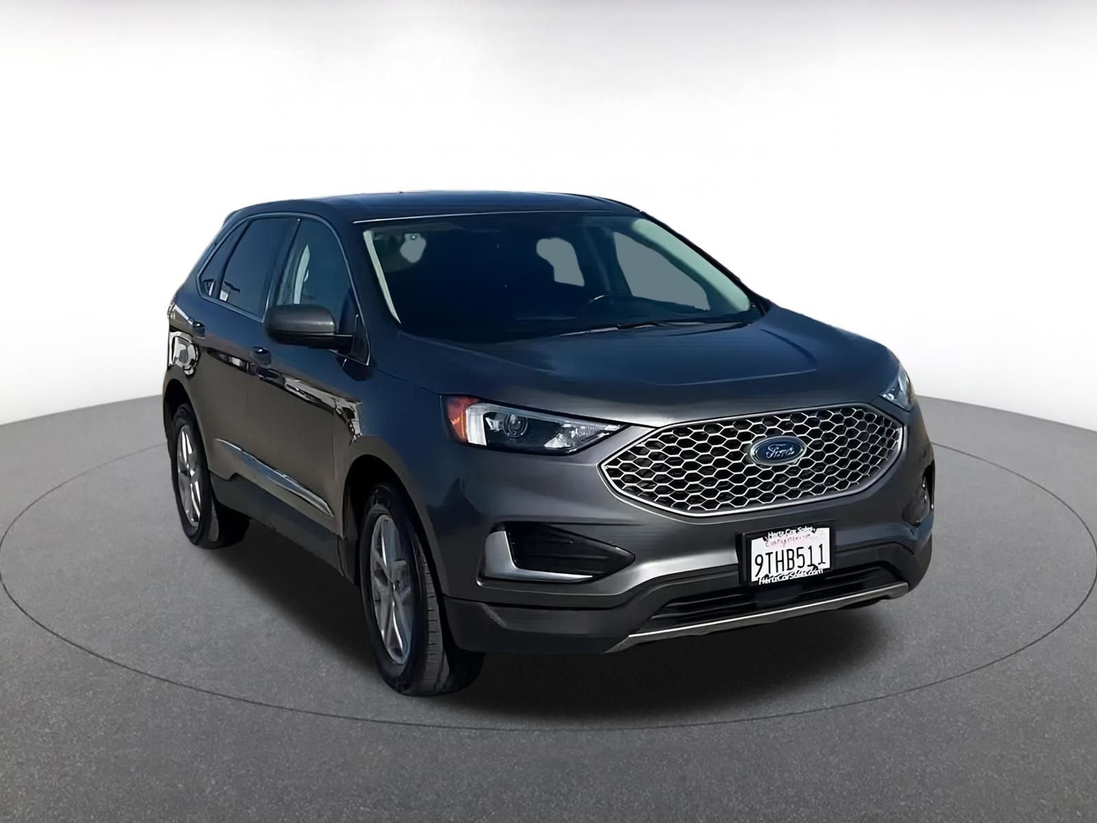 Thumbnail: 2023 Ford Edge - 3
