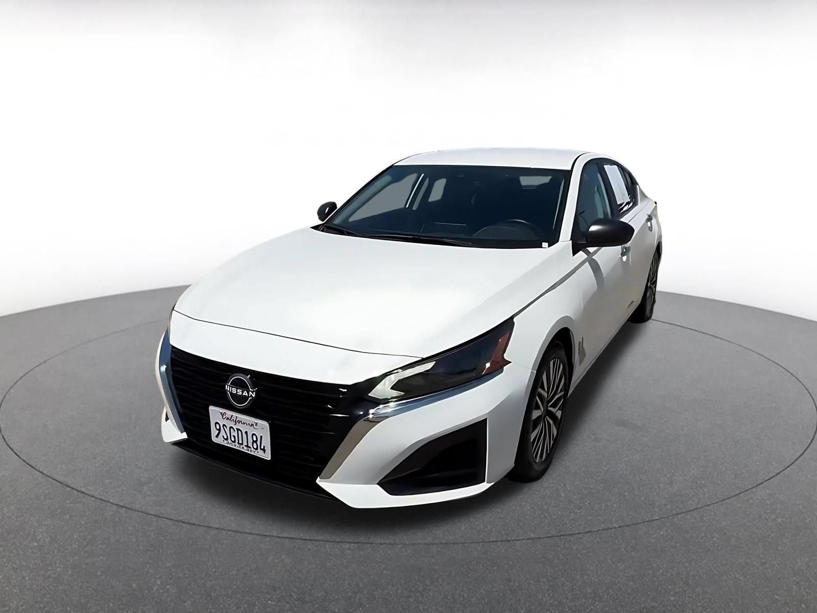 Thumbnail: 2025 Nissan Altima - 7