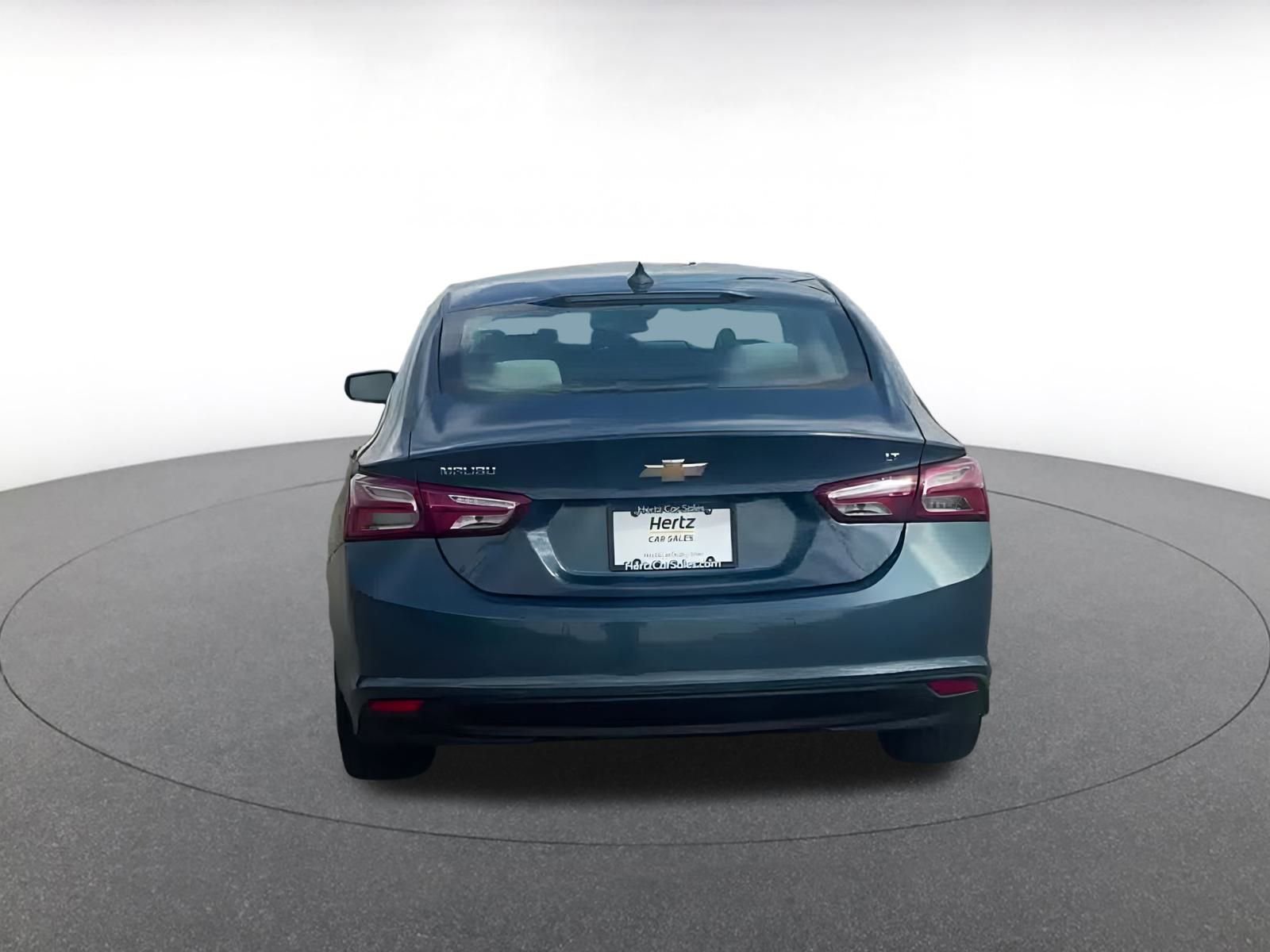 Thumbnail: 2024 Chevrolet Malibu - 12