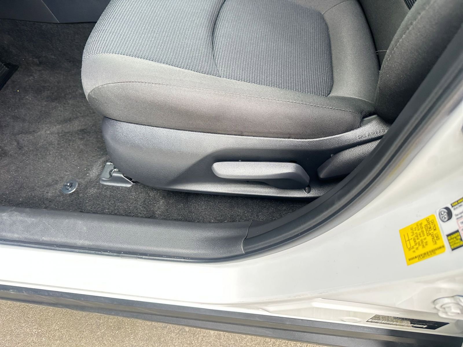 Thumbnail: 2025 Toyota RAV4 - 23