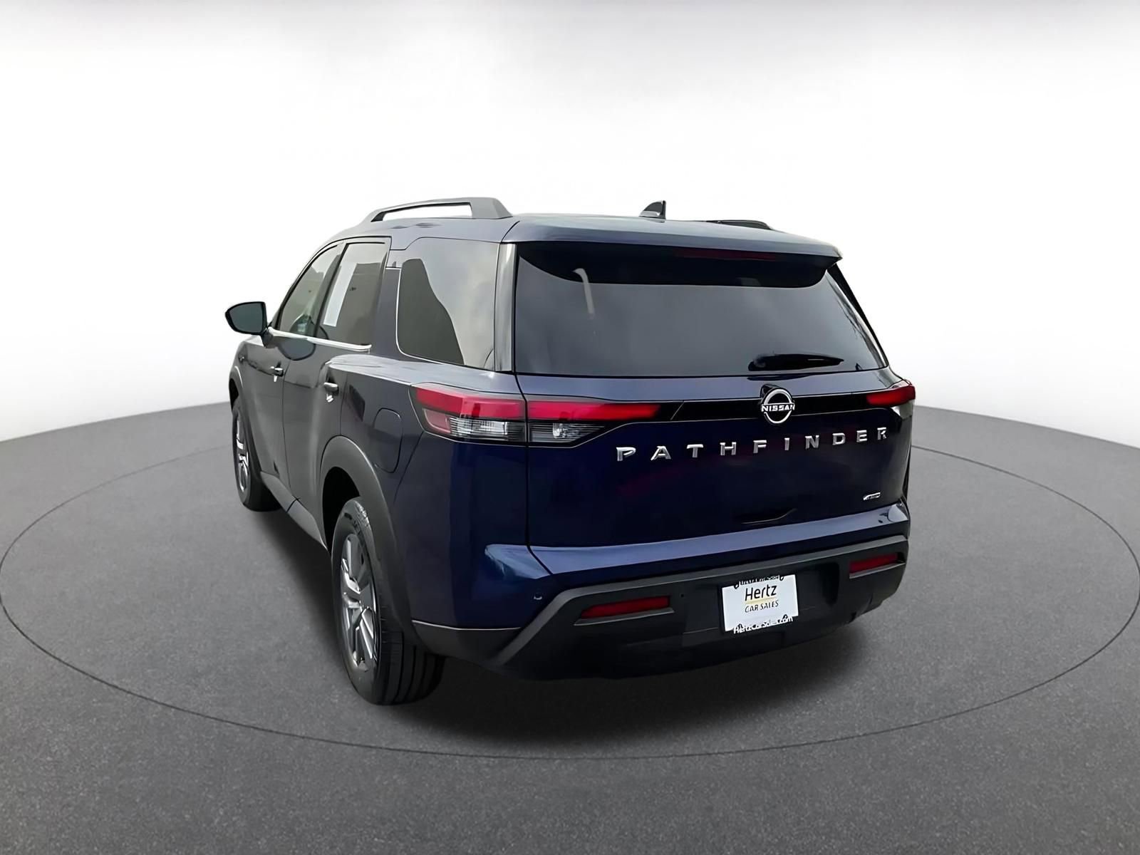 Thumbnail: 2025 Nissan Pathfinder - 11