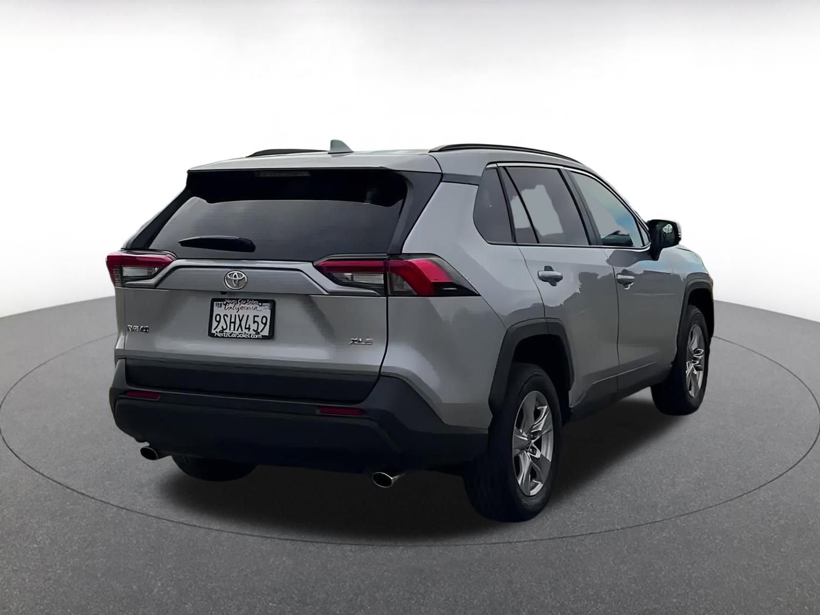 Thumbnail: 2025 Toyota RAV4 - 14